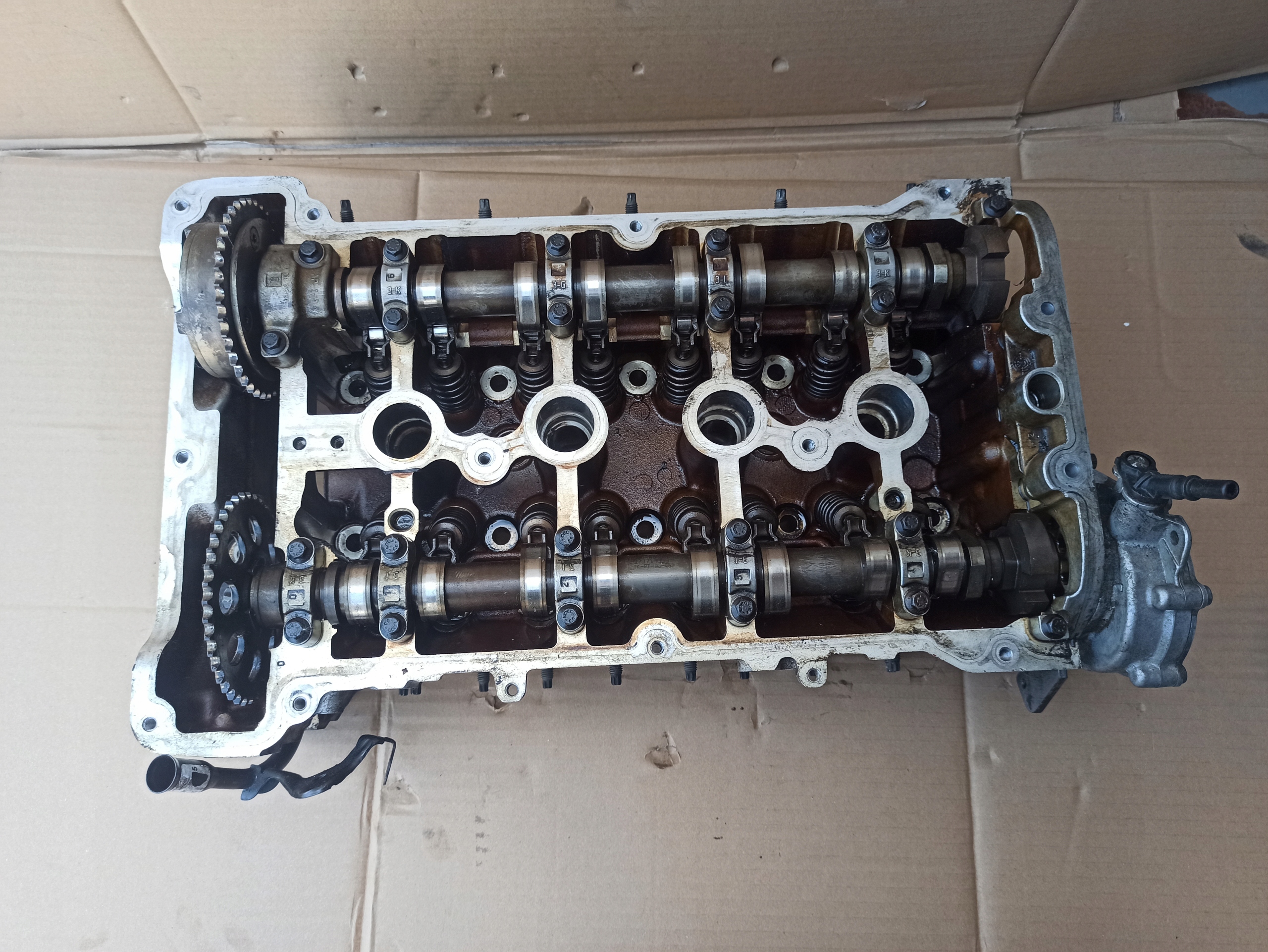 Głowica CITROEN DS3 1.6THP PEUGEOT MINI BMW