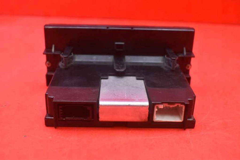 display 30797719 VOLVO V50 03-11