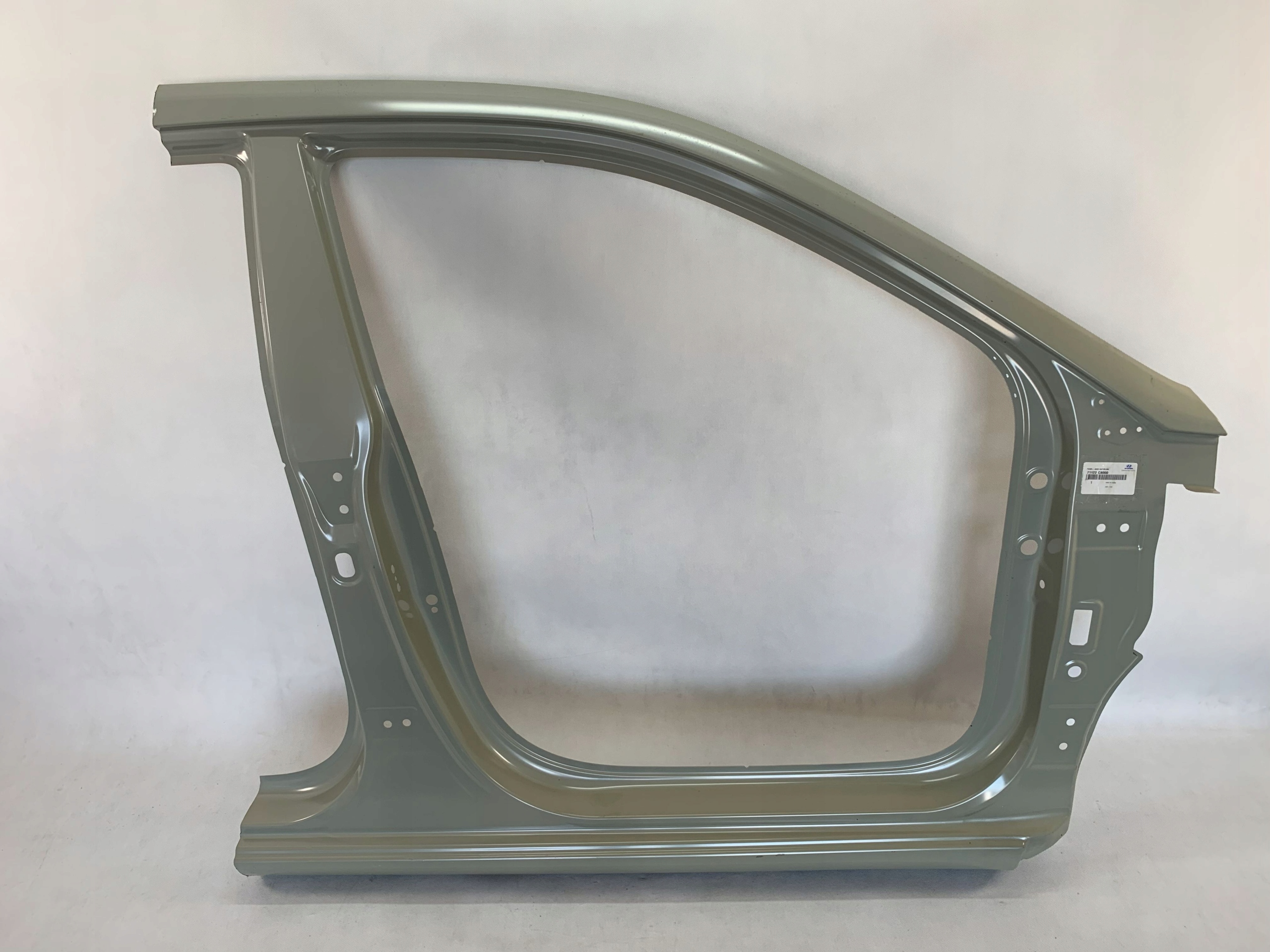pillar A B threshold right Hyundai I20 II 14-20r 71122C8000 05.25