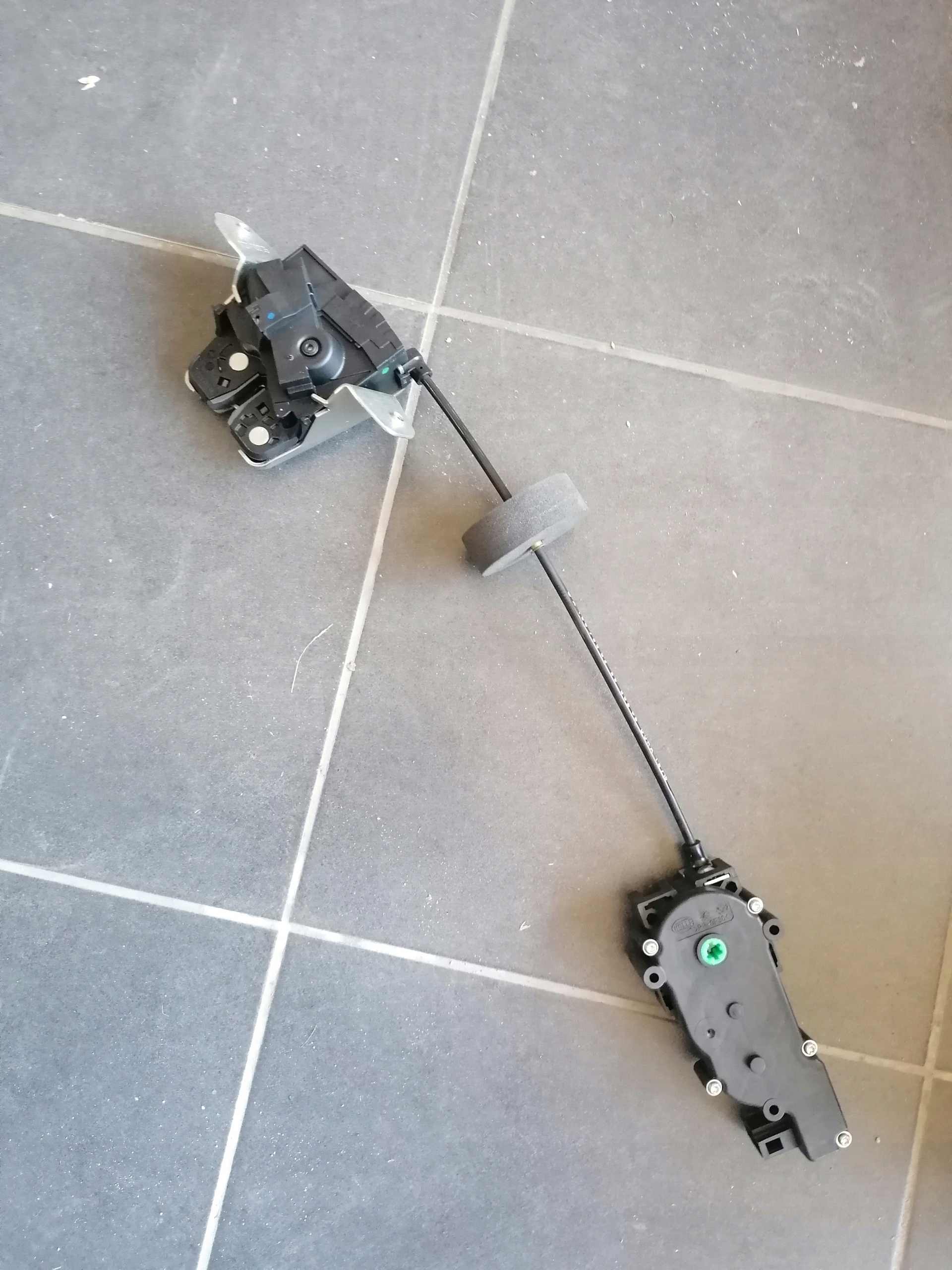 MERCEDES W166 GLE ЗАМОК КРЫШКИ DOCIAG ДВИГАТЕЛЬ