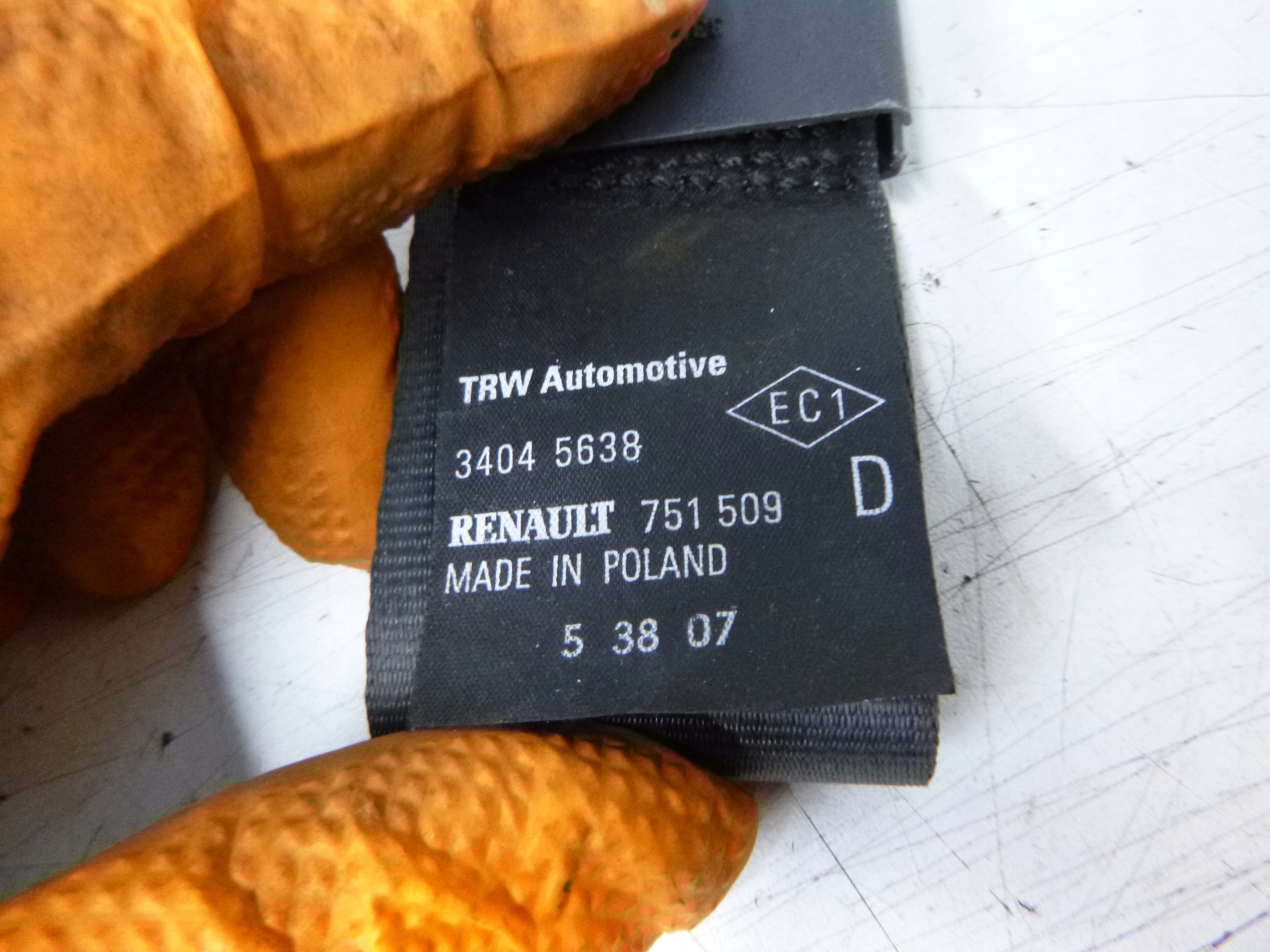 tension belt safety right front RENAULT CLIO III 33056052E