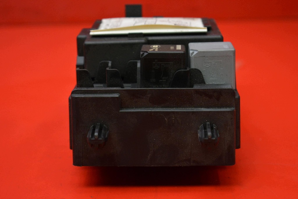 Module fusibles HPLA-14A073-BB RANGE ROVER 4 IV L405 4.4 SDV8 339 KM