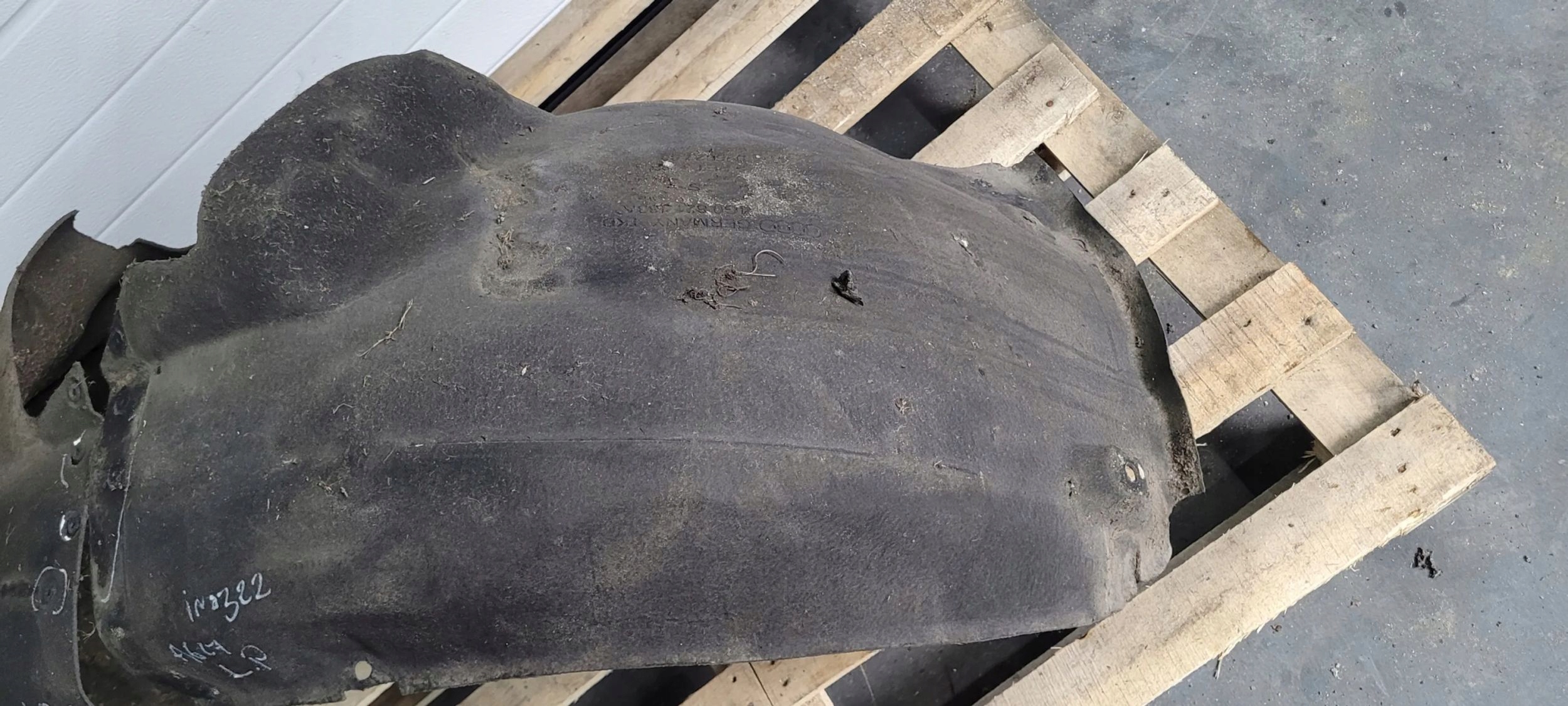 A6 C7 4G mudguard left left front front MATERIAL 4G0821133A
