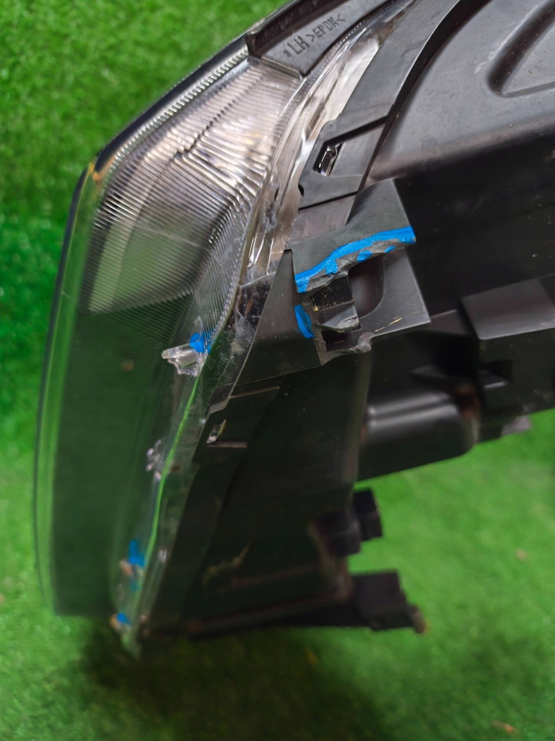 REFLEKTOR left front SSANGYONG KORANDO IV lens LED NR.1260