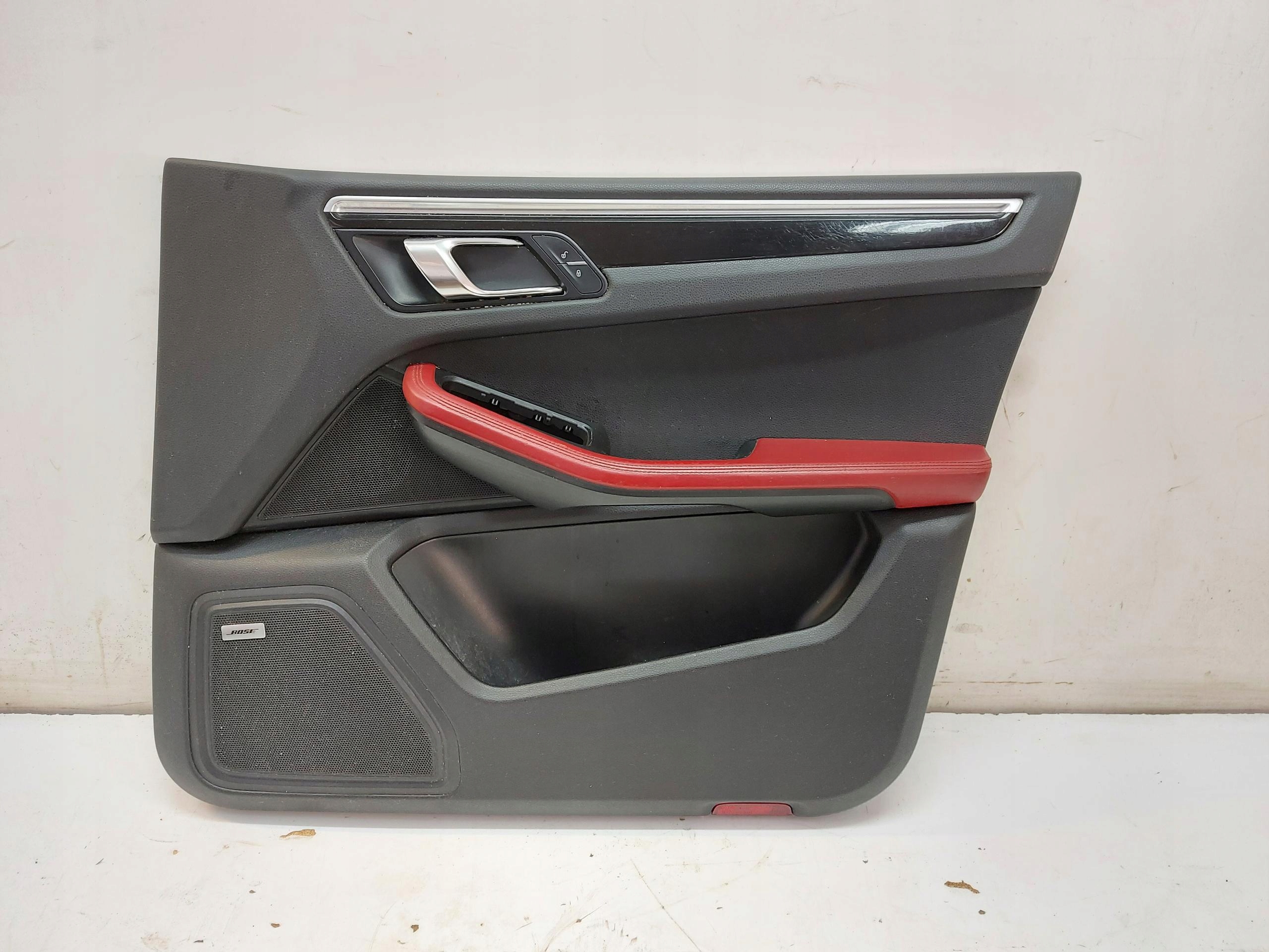 PORSCHE MACAN S 95B upholstery side door front right BOSE UK RHD