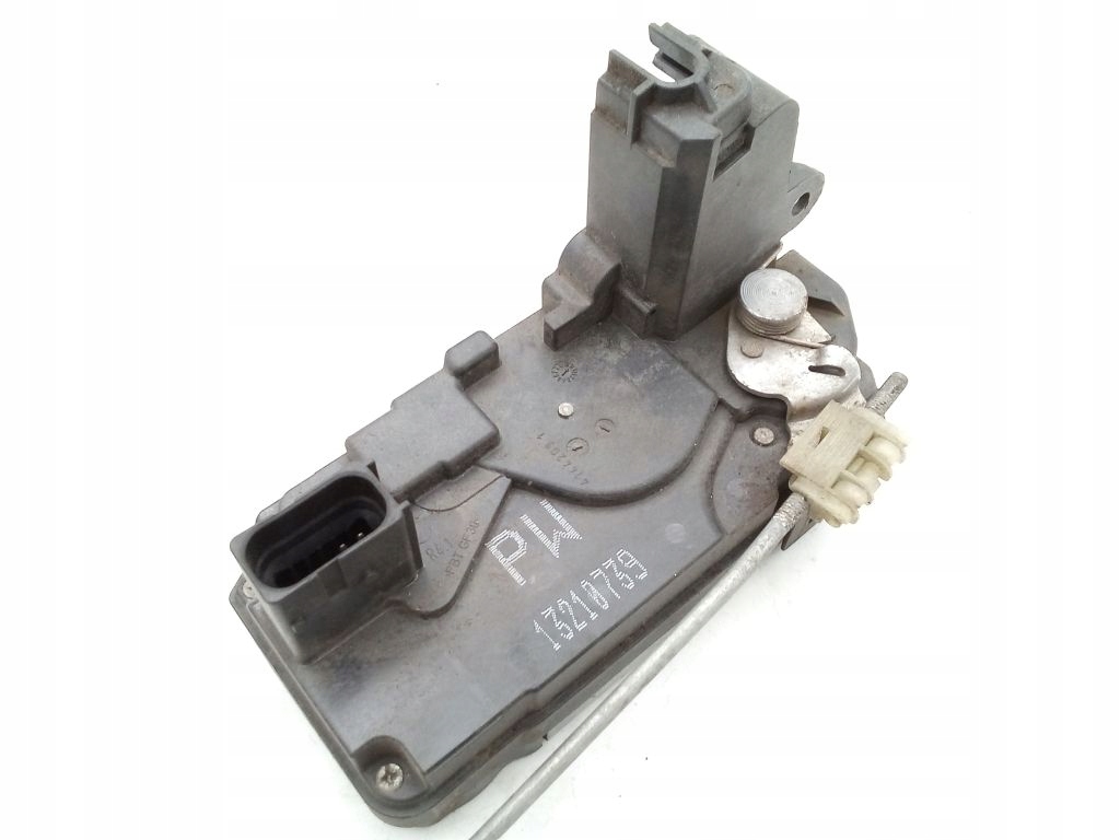 Opel Zafira B lift FL lock right rear part
