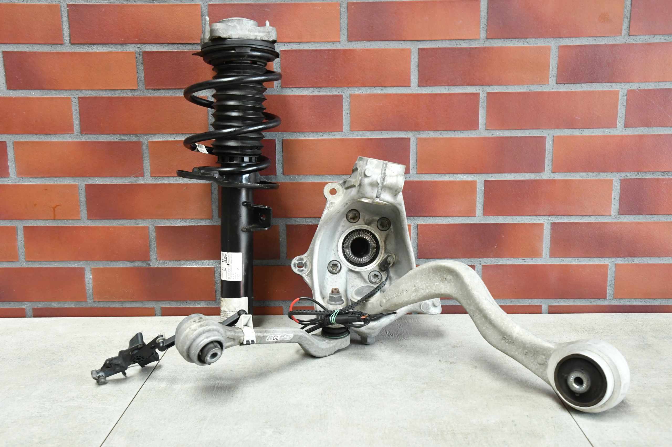 swing left front shock absorber left BMW 4 G26 4x4 xDrive