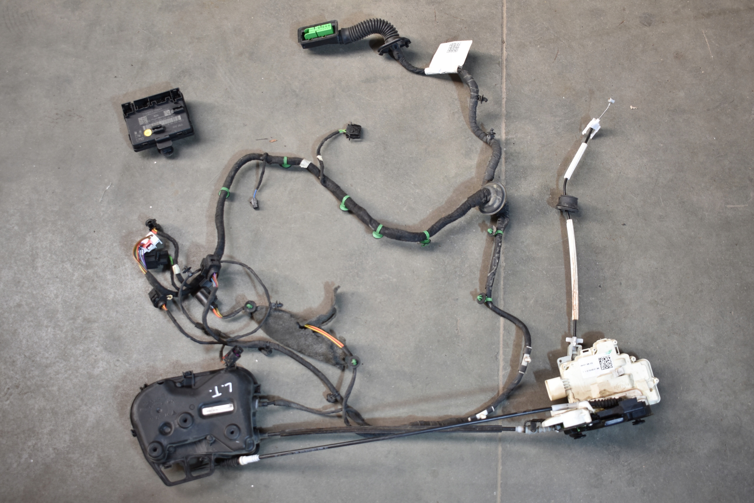 IDEALNY lock DOCIAGI door left rear part wiring module PANAMERA 971 1