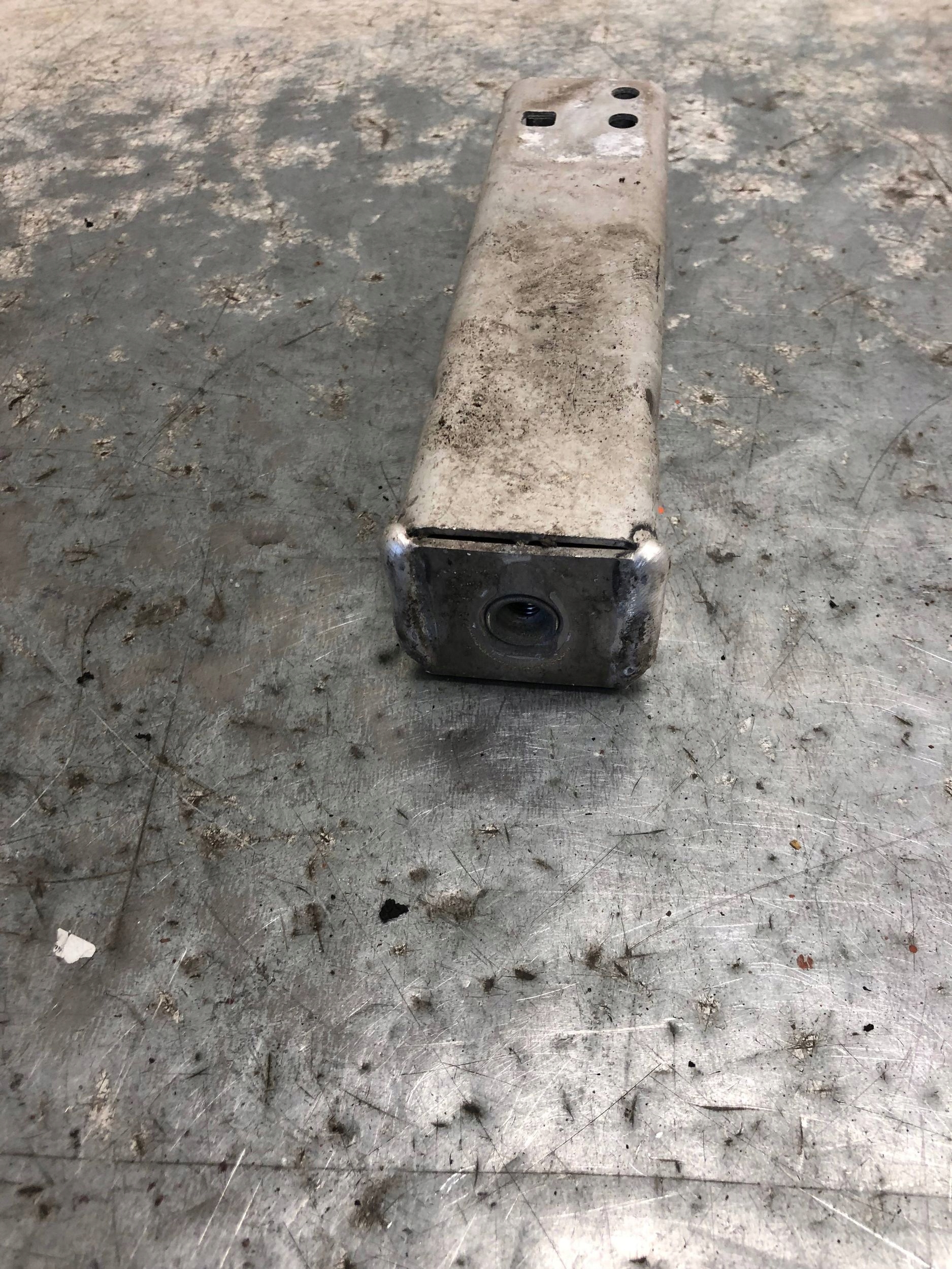 beam tip front lower MERCEDES W205 KOMBI A2056203701