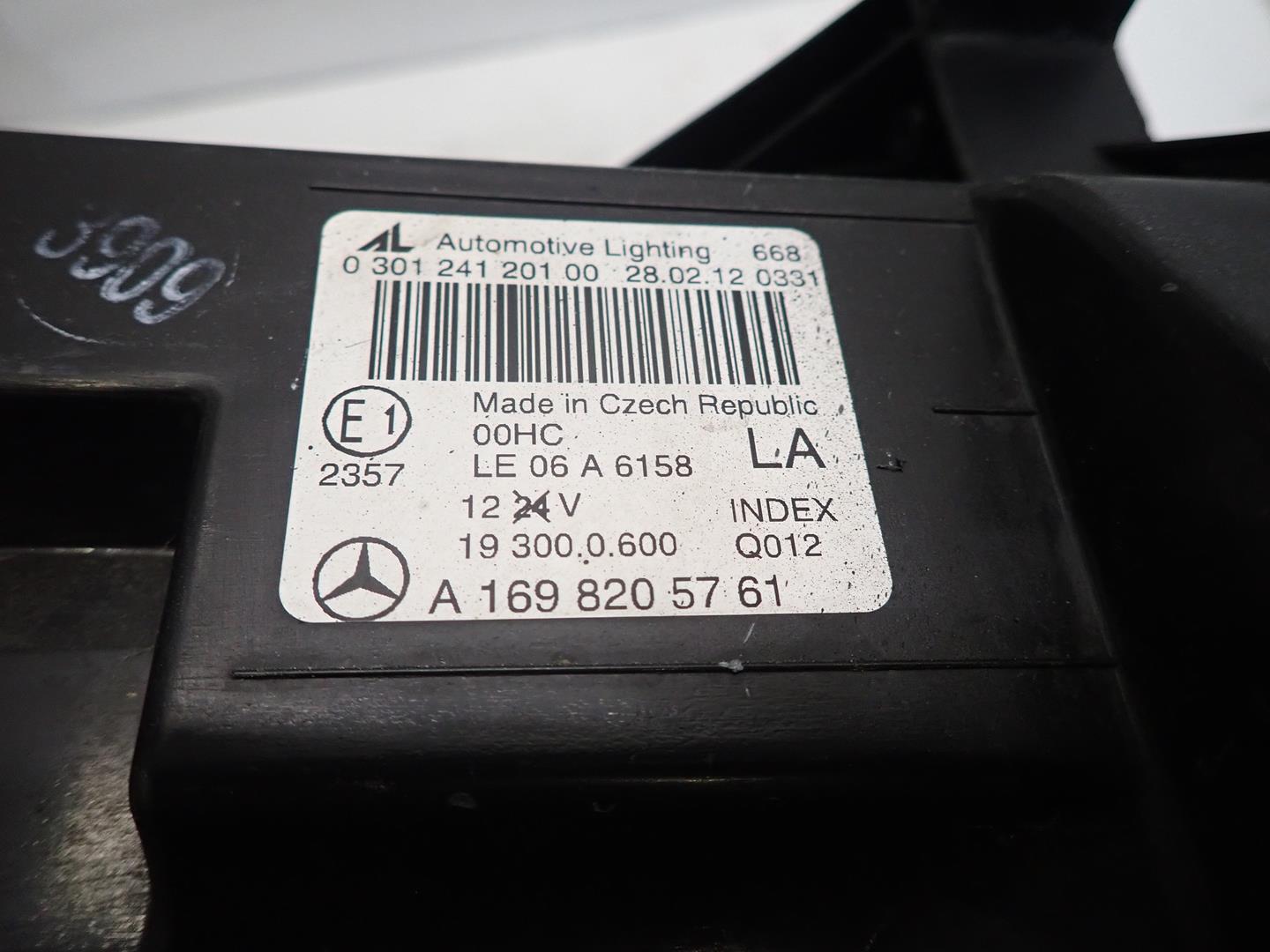 light front front left MERCEDES A-KLASA W169 LIFT 2008- A1698205761