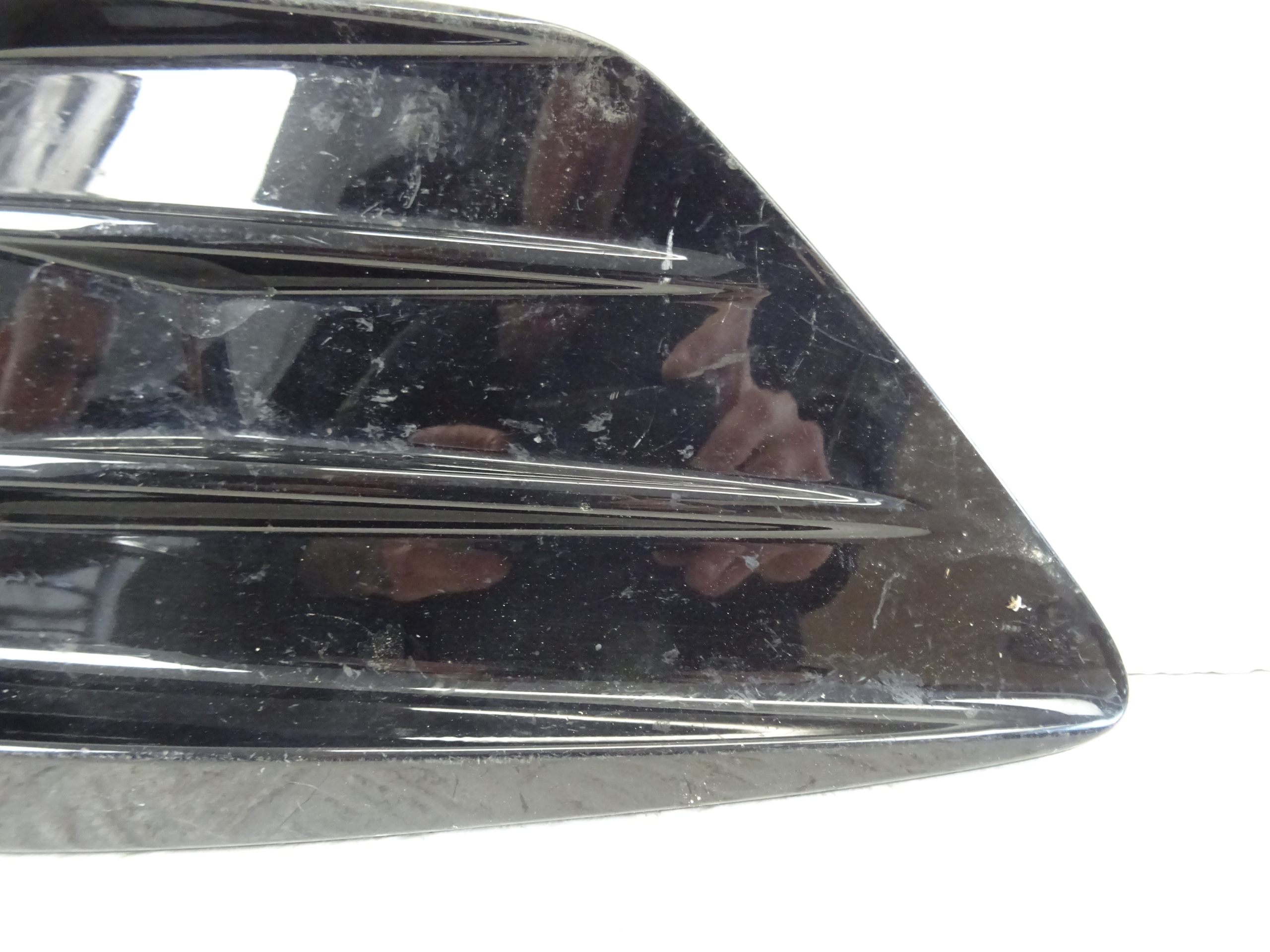 grid of a bumper front front left VOLVO XC60 II 31449128