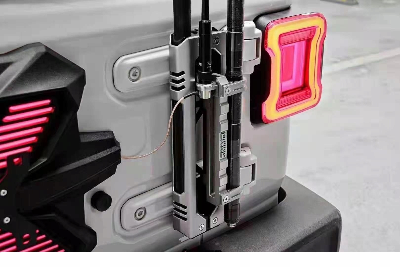 Тримач антени-прапори Jeep Wrangler JL / JK