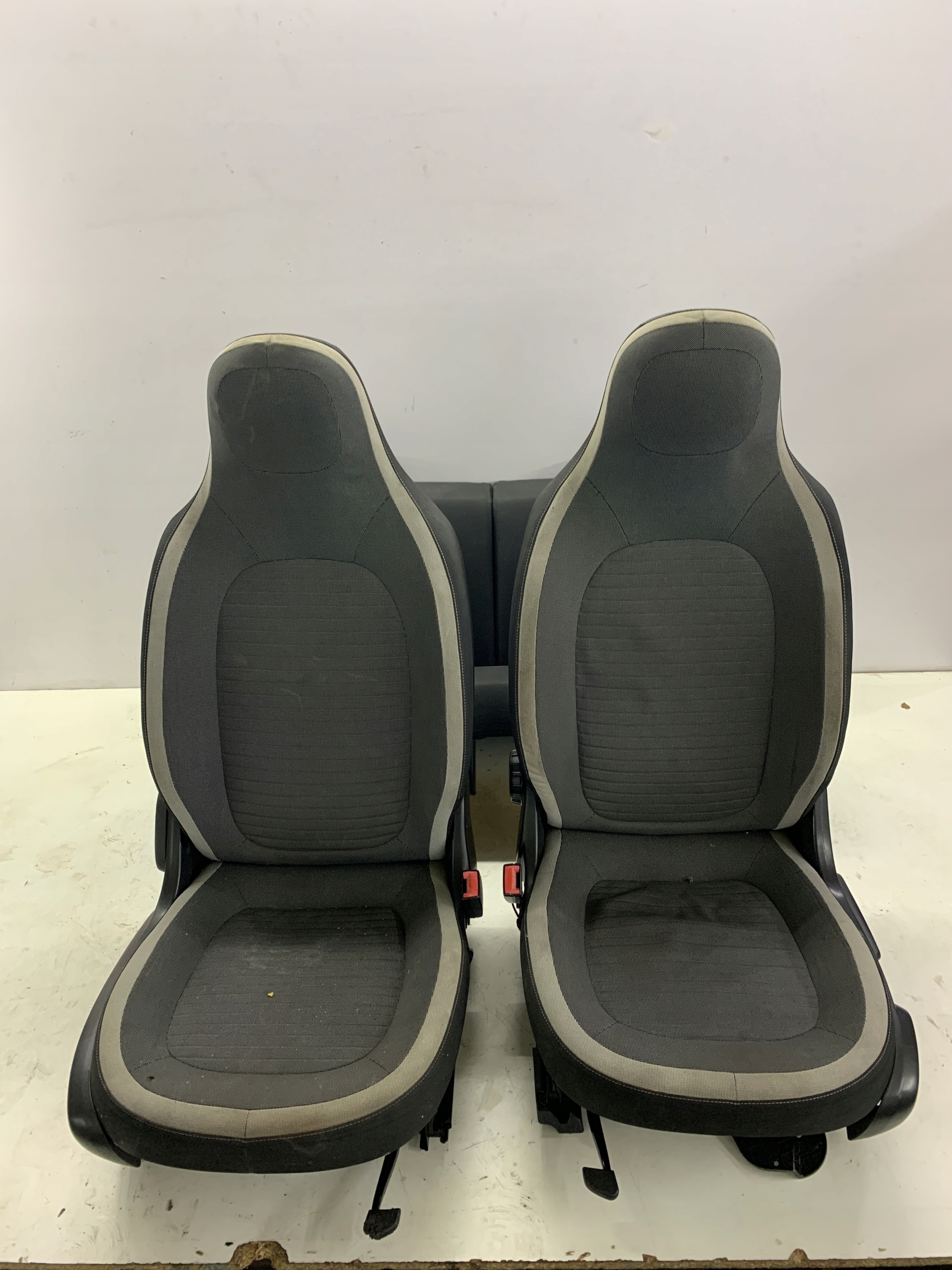 seats side inner the centre RENAULT TWINGO III (2014-2018)