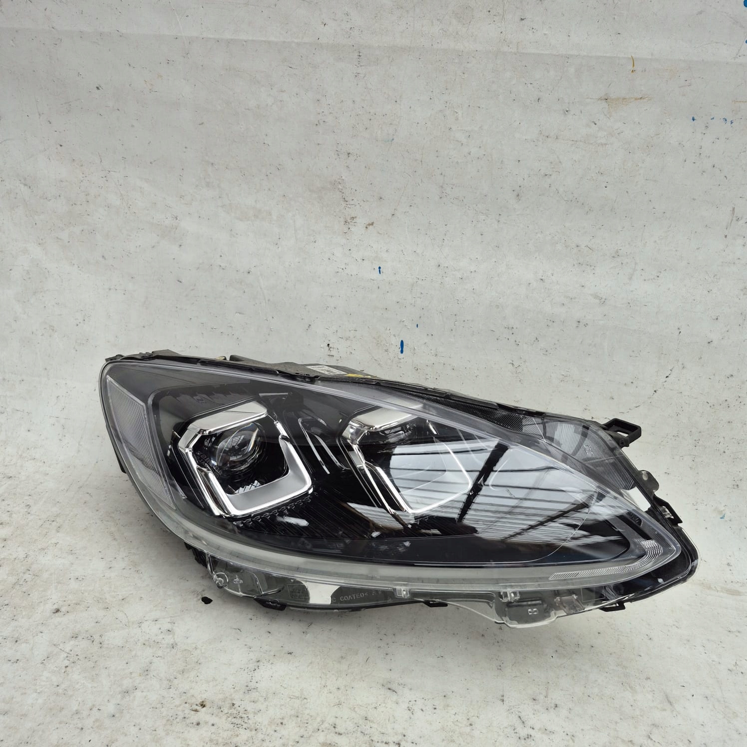 FORD KUGA III MK3 19- light right front front FULL LED LV4B-13E016-AK