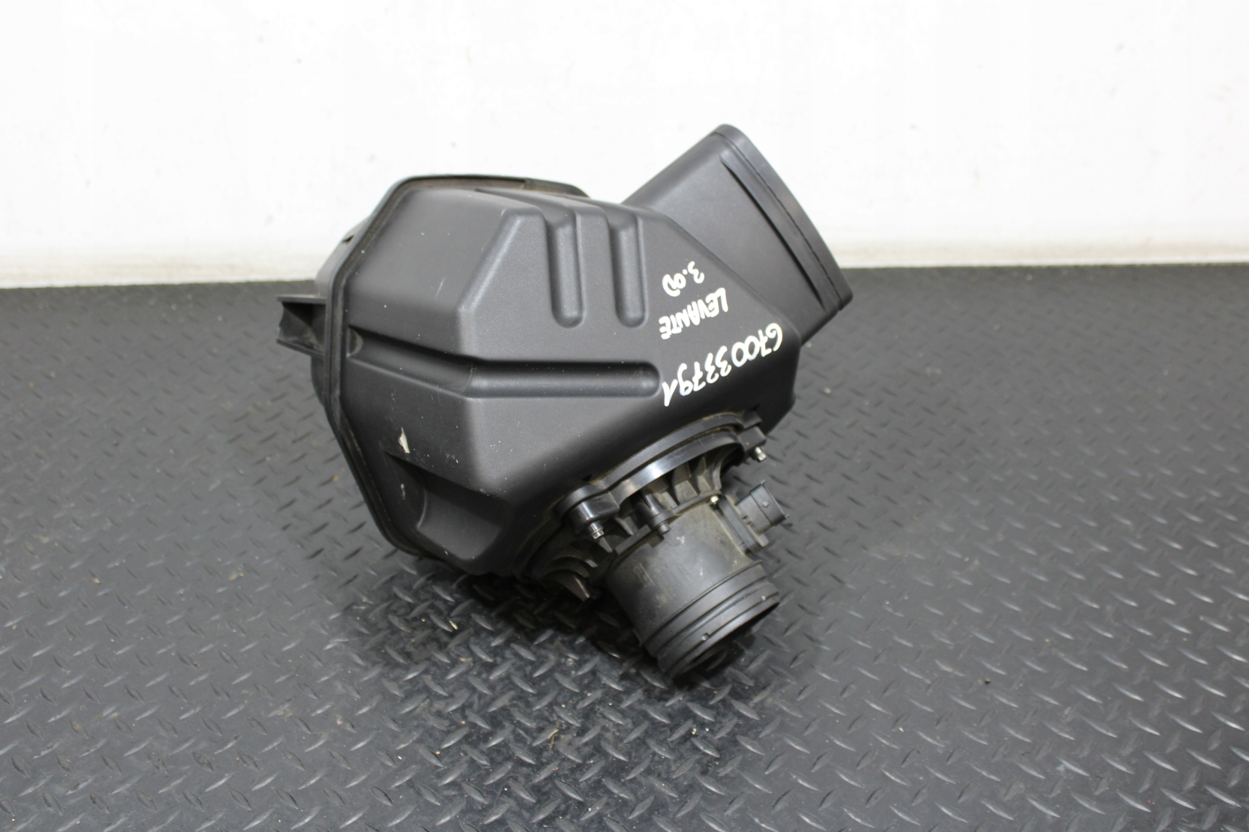 Gehäuse filter luft MASERATI LEVANTE M161 670033791