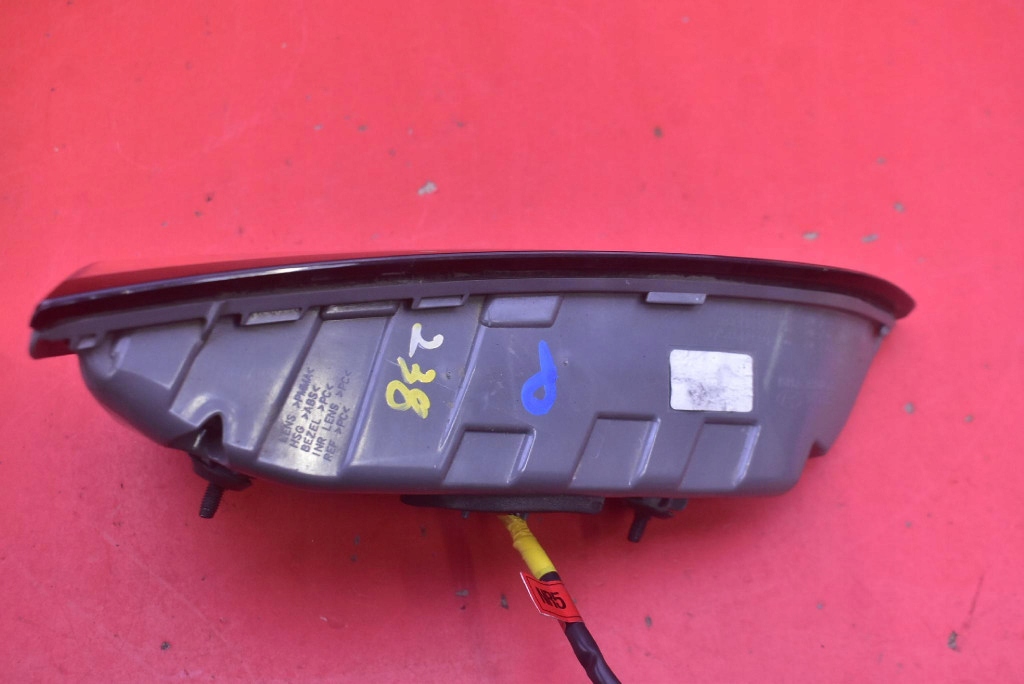light right rear part rear LED 92404-M5000 HYUNDAI NEXO 18