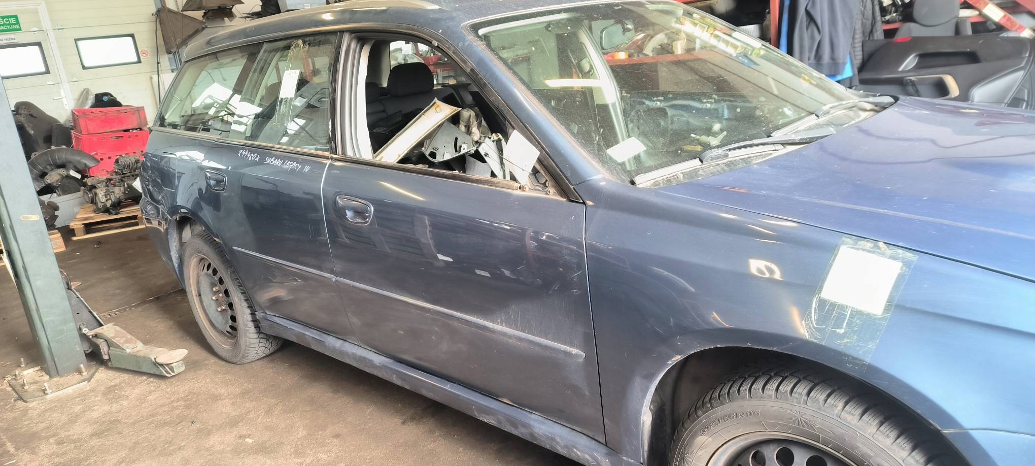 door right front SUBARU LEGACY IV