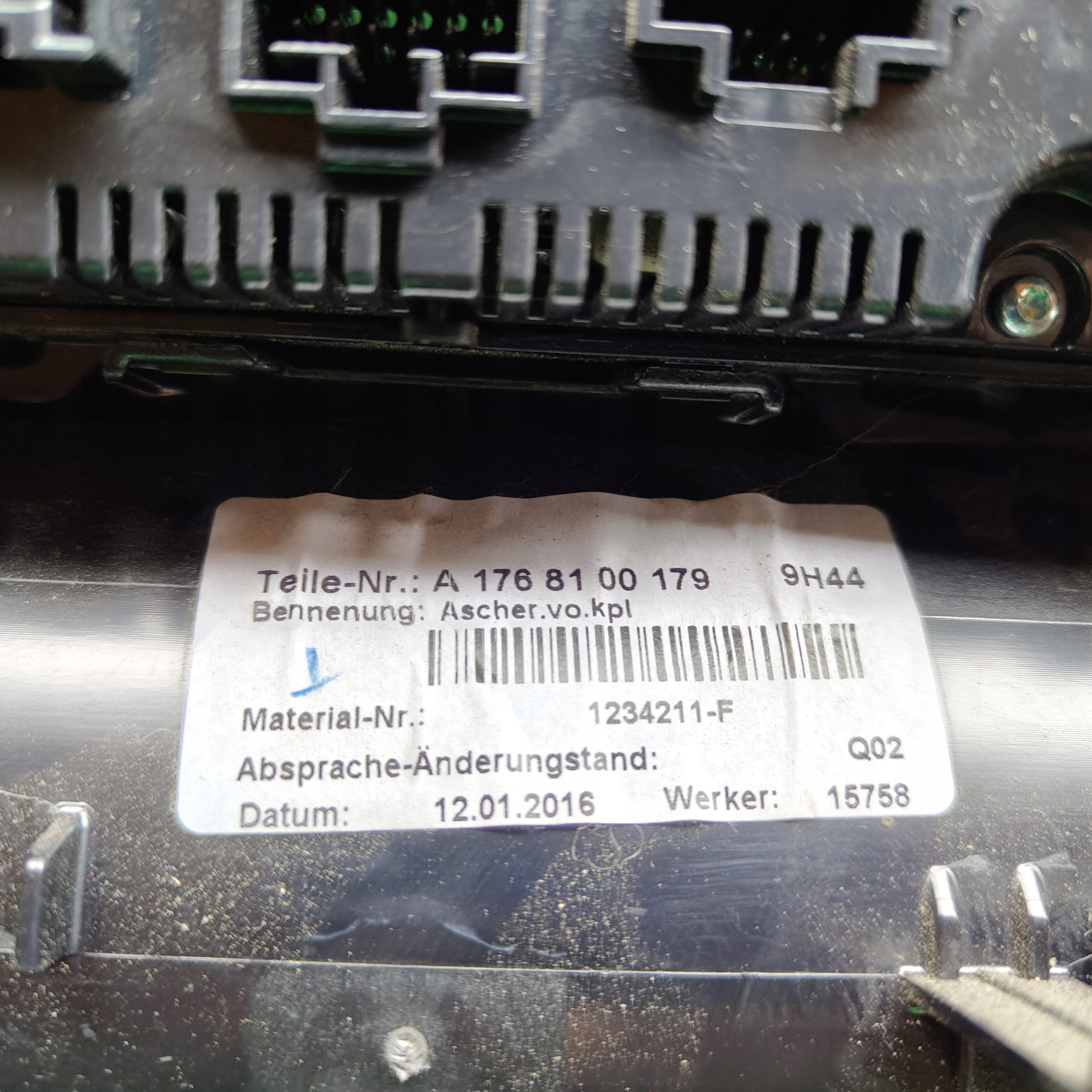 PANEL klimaanlage TUNEL MERCEDES CLA W117
