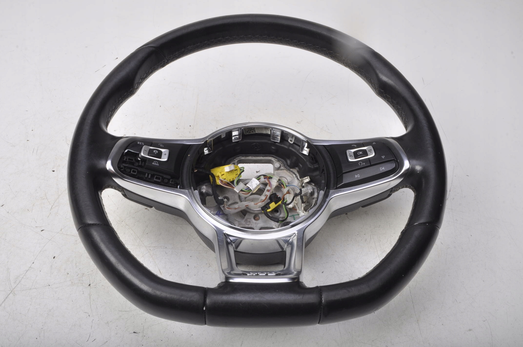 VW GOLF VII КЕРМО ШКІРЯНА ЛОПАТКИ GTD