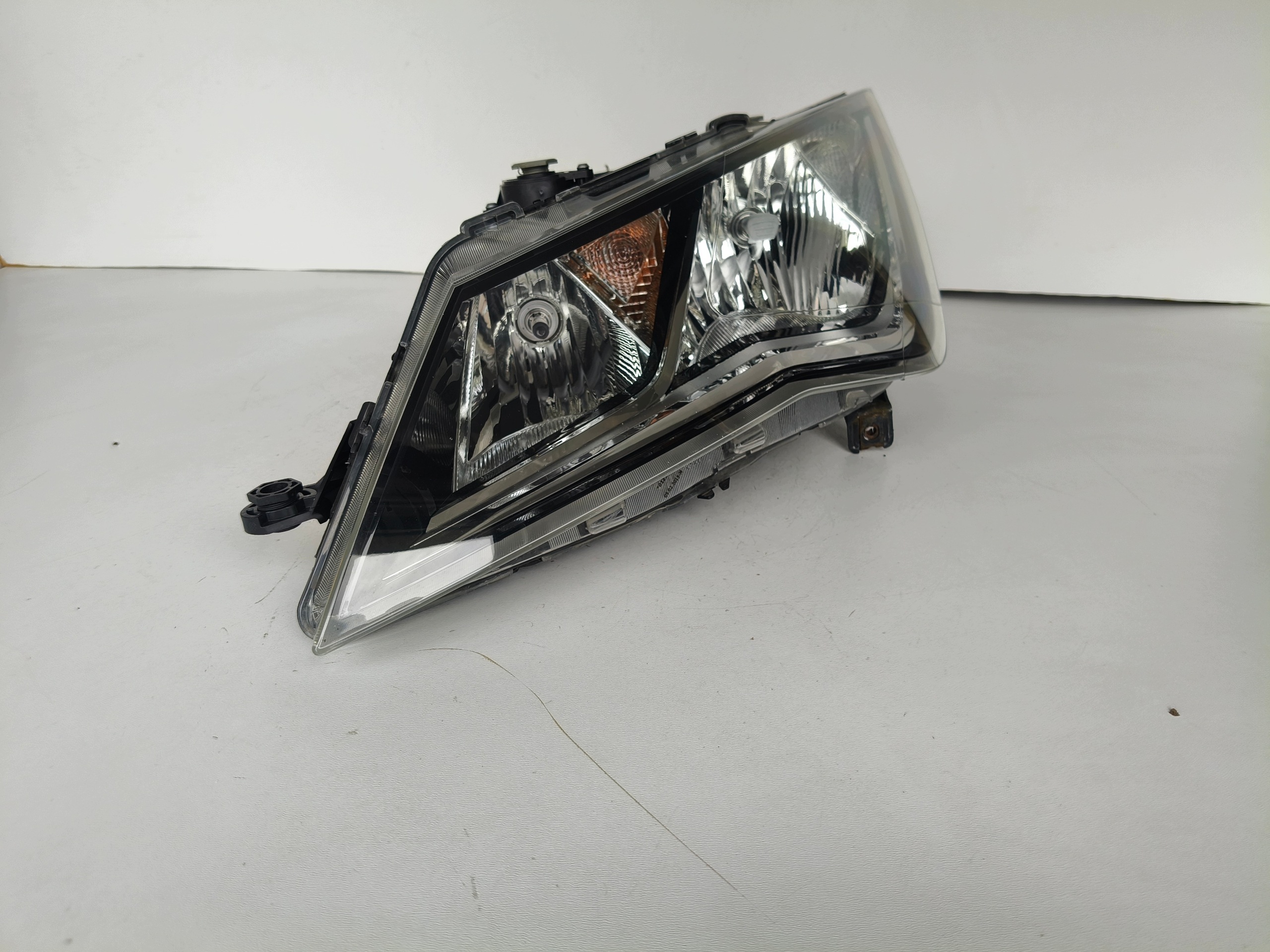 light left REFLEKTOR SEAT LEON III 3 5F 5F0 13-17