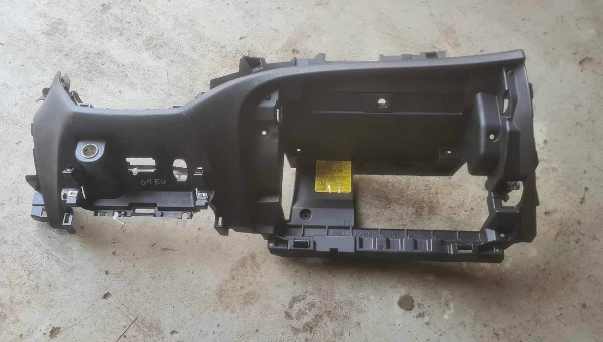 диффузор бардачок subaru IMPREZA GH 08 13 европа