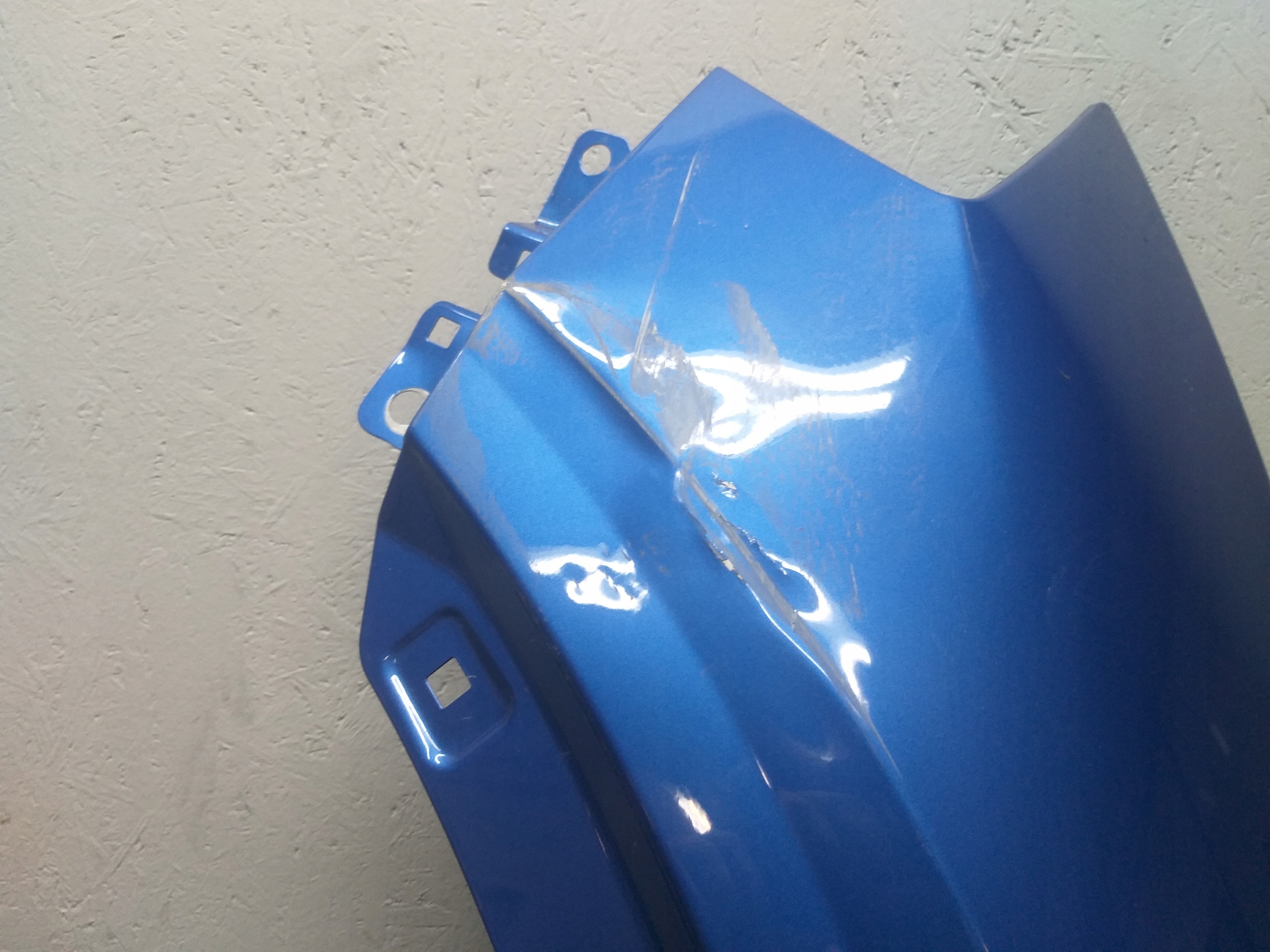 FENDER FRONT LEFT KIA SPORTAGE V 5 20