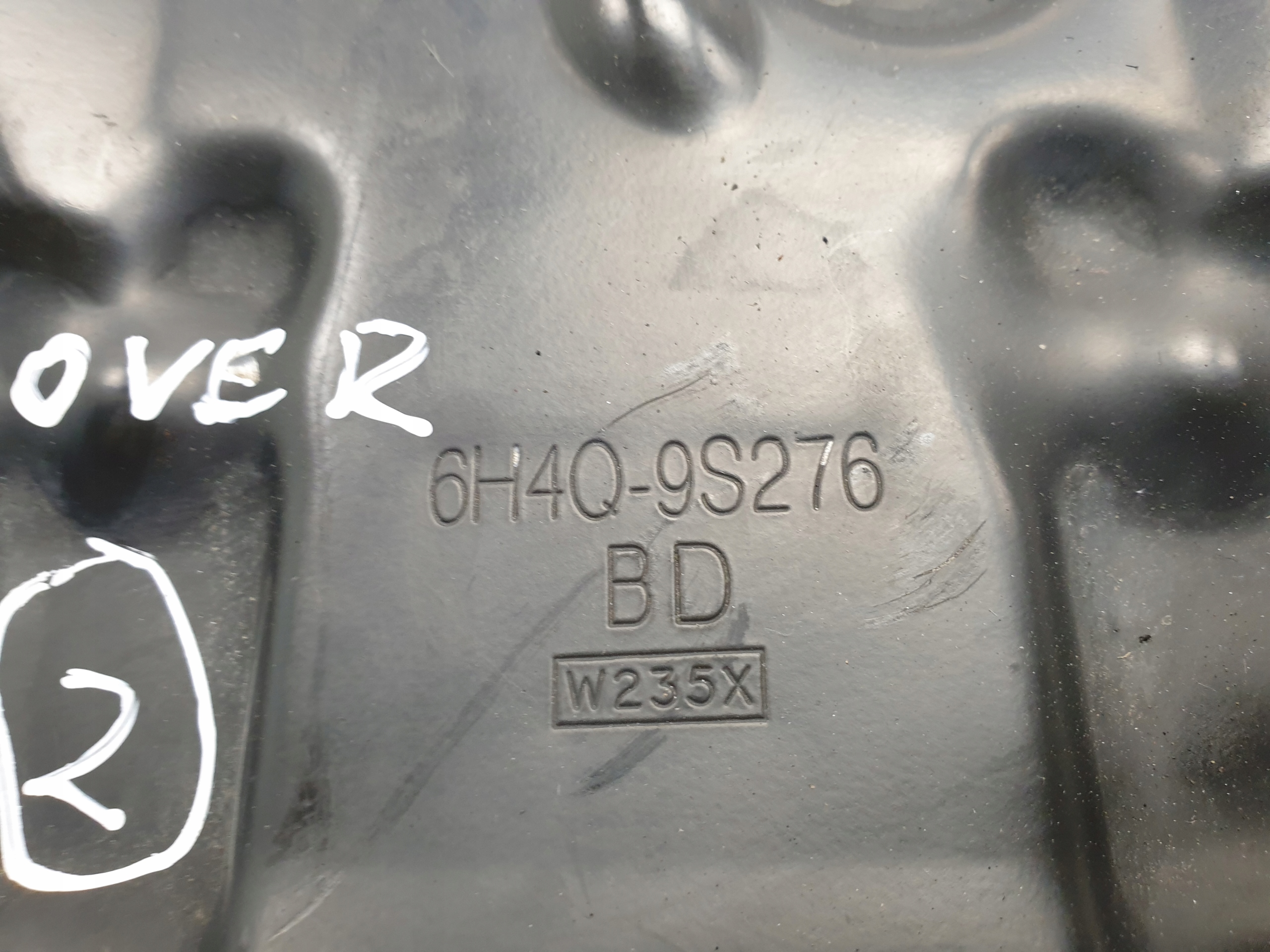 6H4Q-9S276-BD - Range Rover Sport 3.6 V8 корпус двигателя крышка