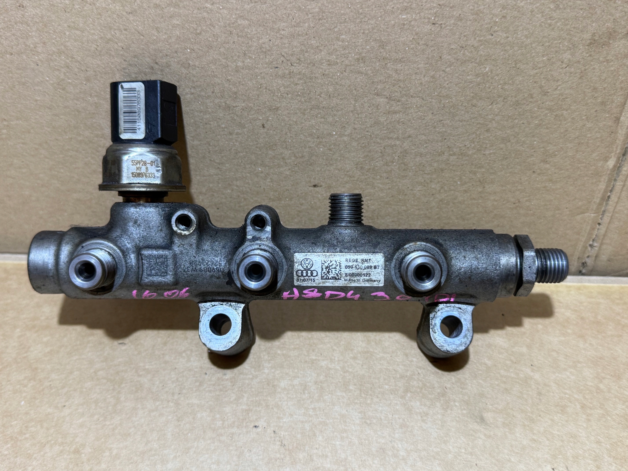AUDI A8 D4 3.0 TDI Rampe injection 059130089BT 05A906051
