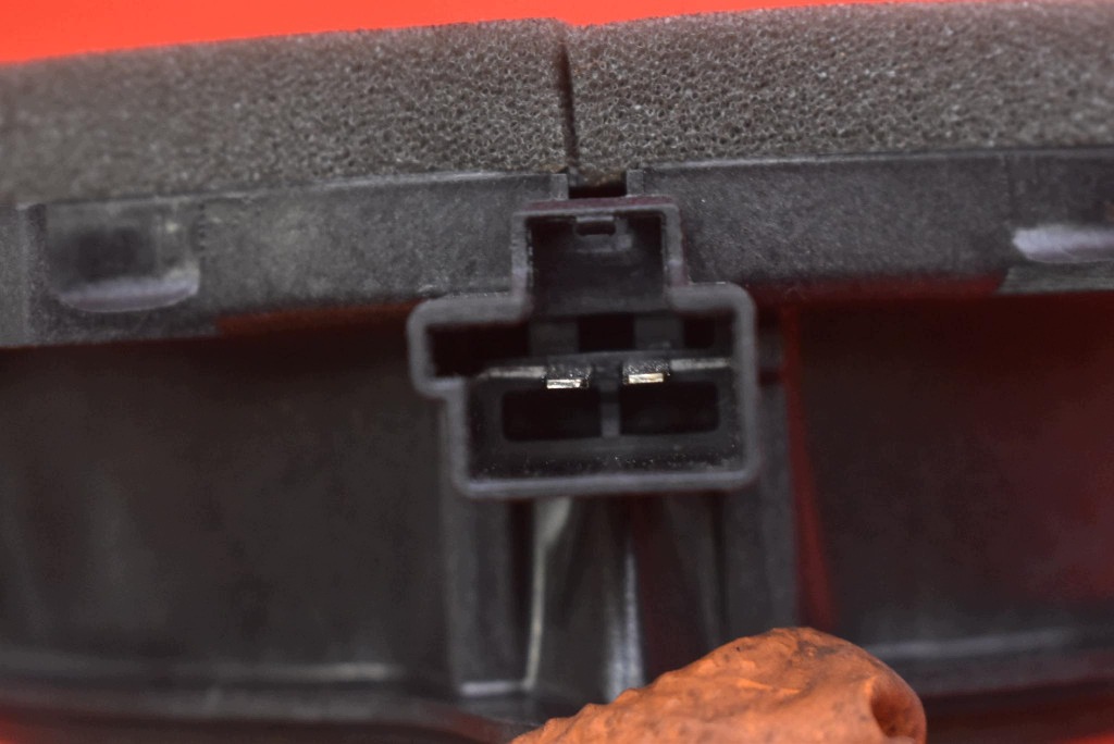 speaker right rear part 30657445 VOLVO V60 1 and 10-13