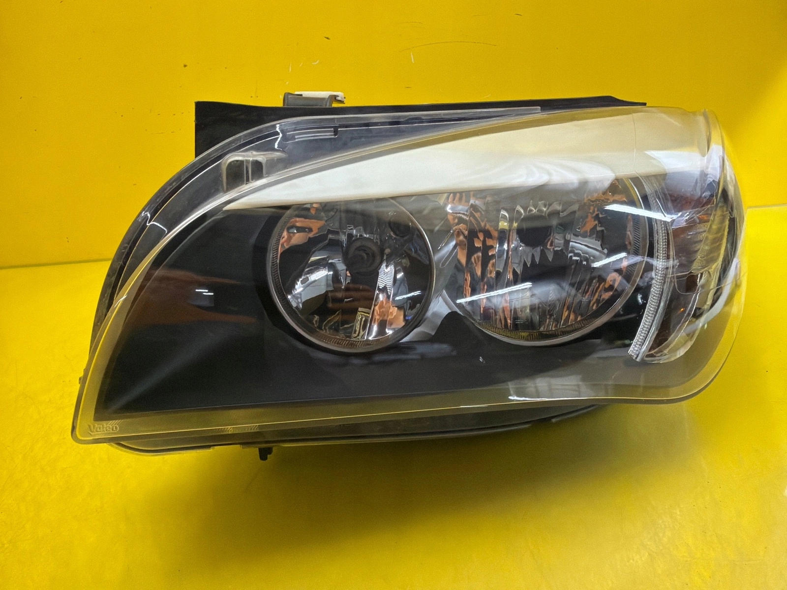 light left BMW X1 E84 Lift Zwykla 2990001-09