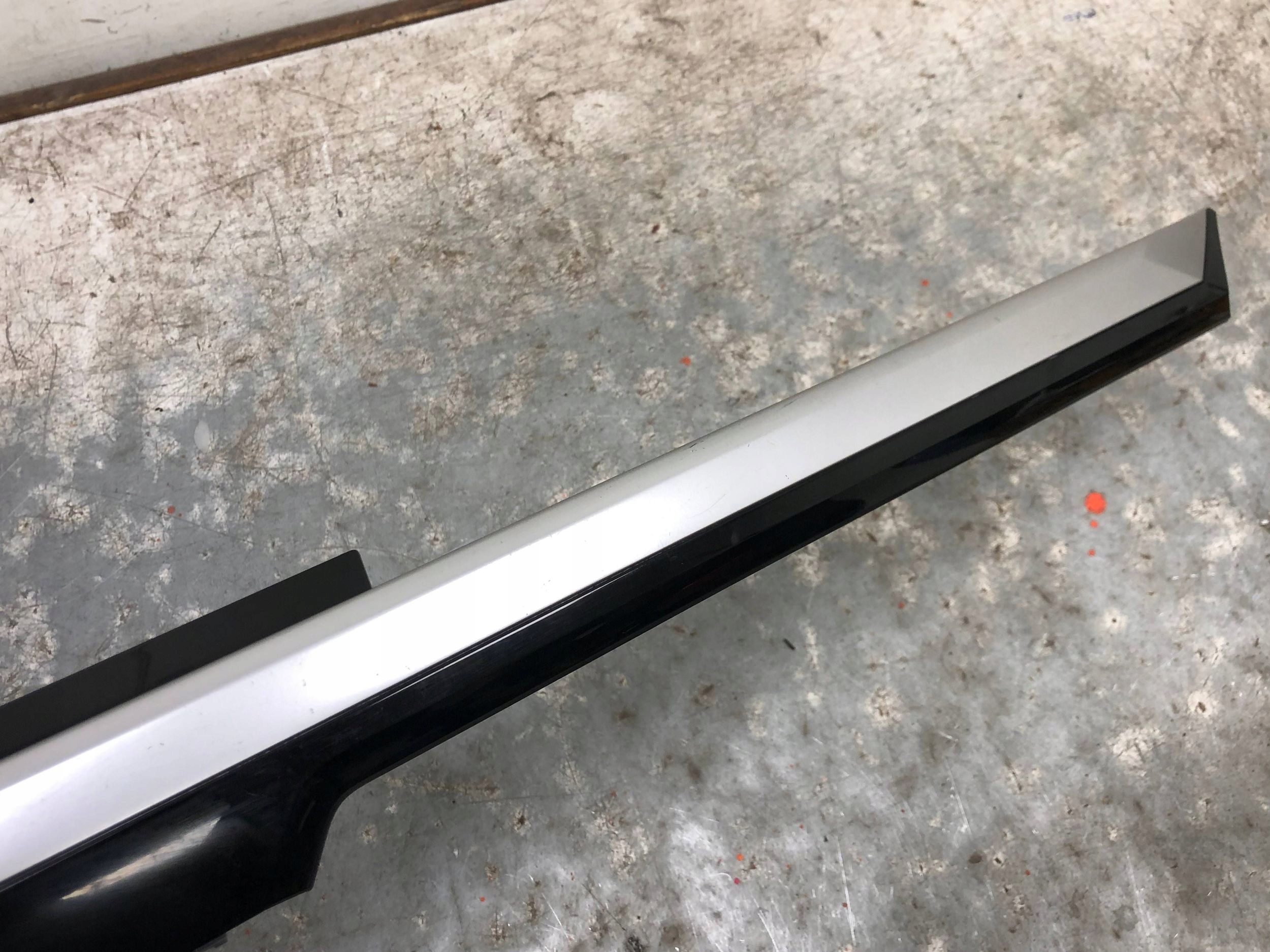 moulage DEKOR console YDU VW ARTEON 3G8853262K