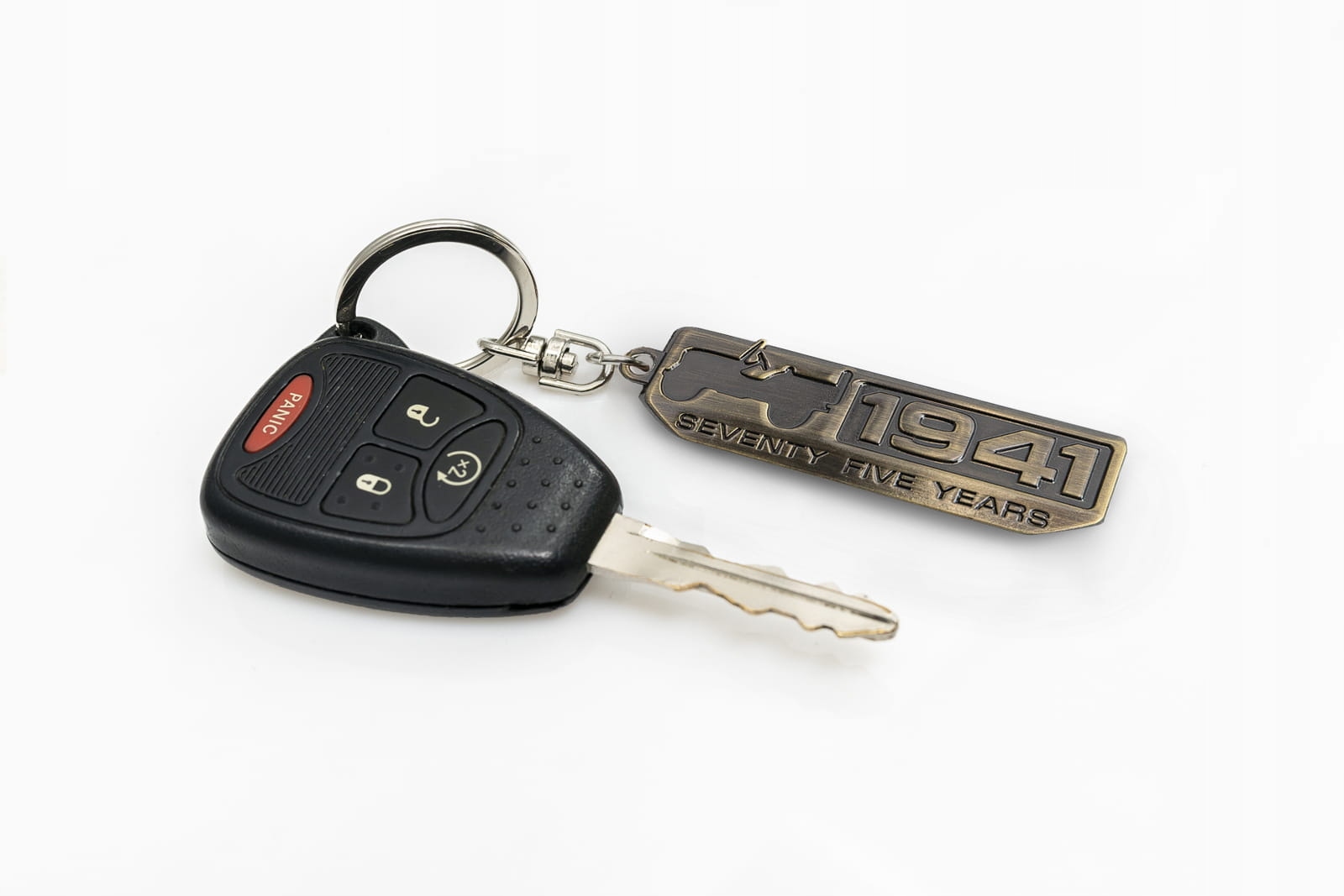 JEEP WRANGLER BRELOK KLUCZY 75 ROCZNICA WRANGLERA Marka Inny