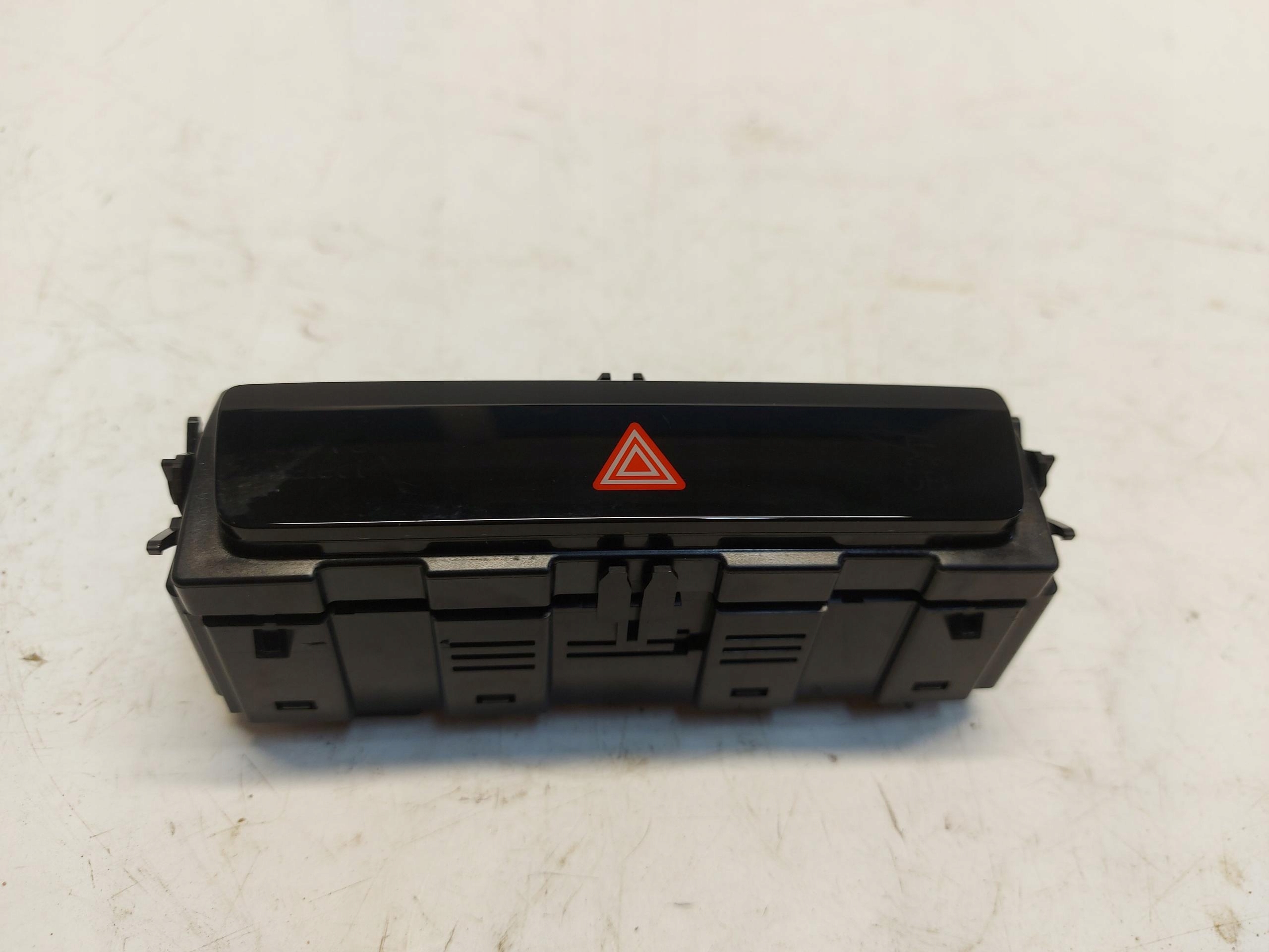 Audi Q4 E-TRON 89A 89E PANEL Leuchten des warnblickschalters 85E925301P-JLK01