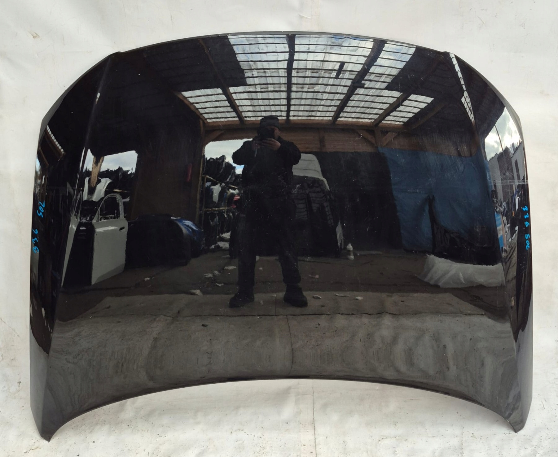 VW PASSAT B6 05-10 bonnet