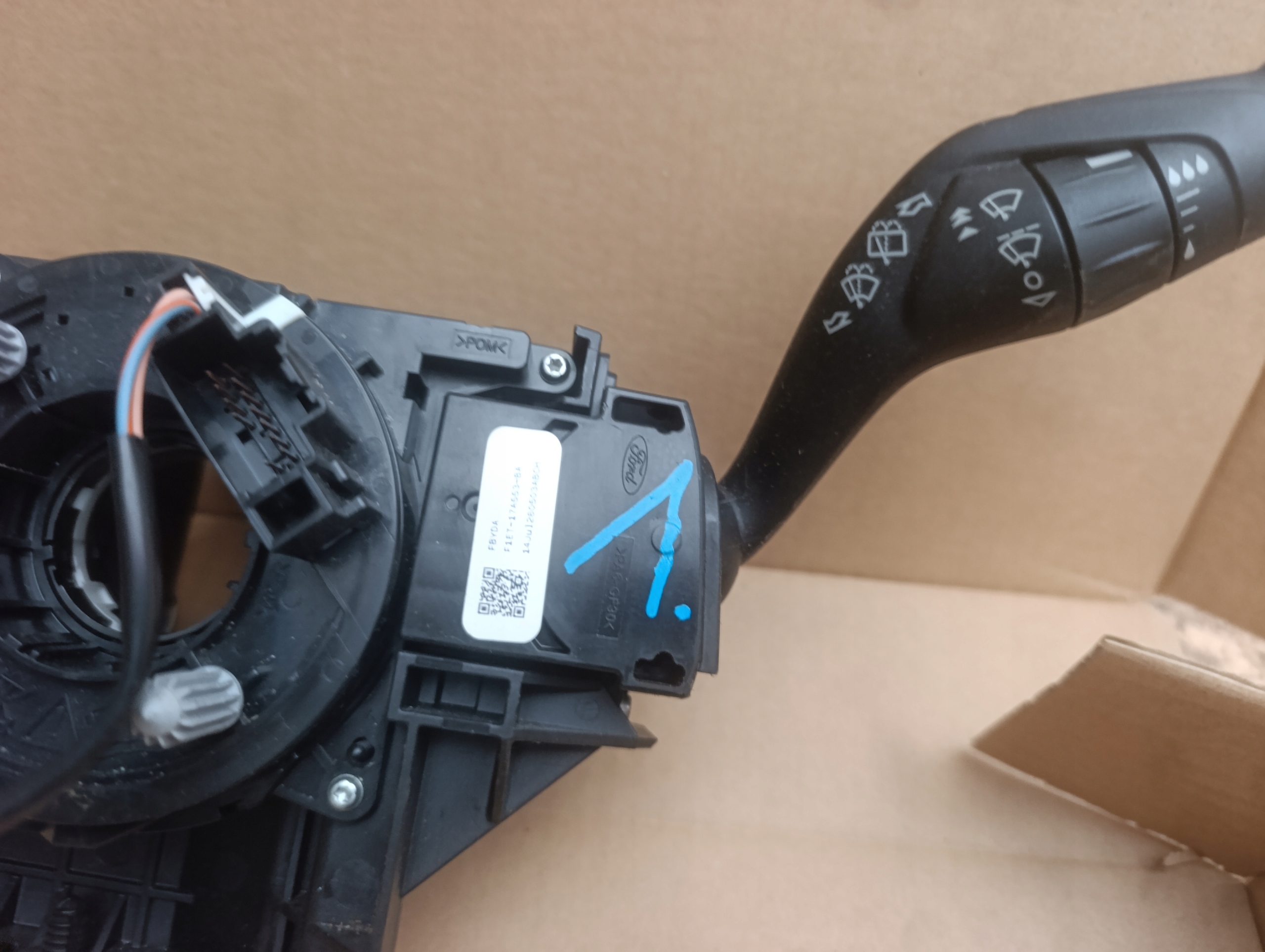 DEVIO LUCI TERGICRISTALLO TERGI FORD C-MAX BV6T-13N064-AK