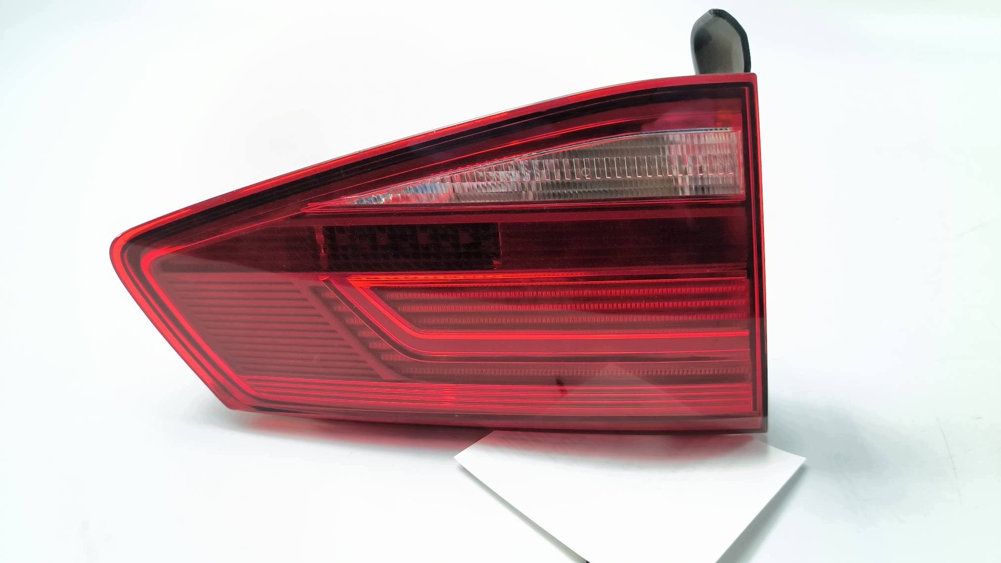 light left rear part VOLKSWAGEN PASSAT B8 KOMBI