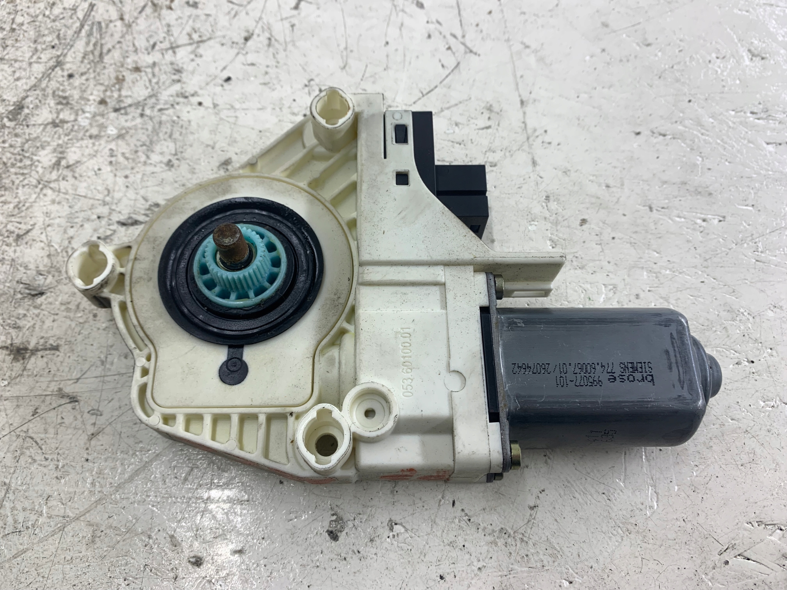 AUDI A6 C6 mini motor windows right front 4F0959802B