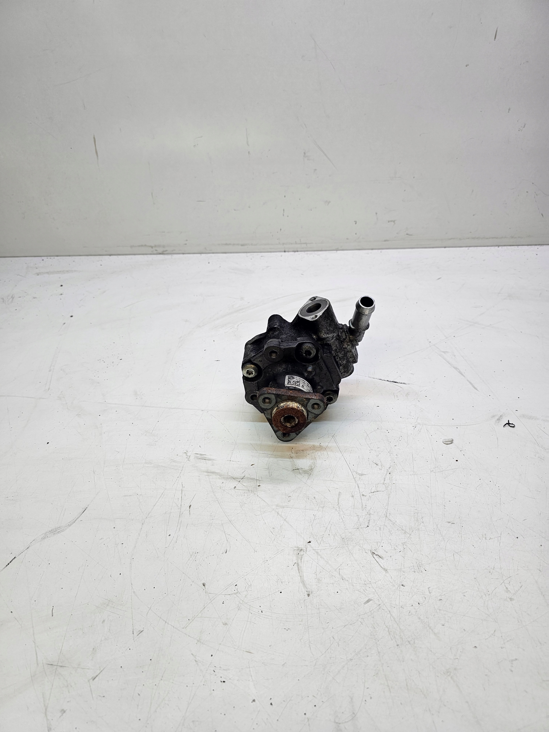 servo pump AUDI Q5 8R 2.0 TDI 8R0145155S