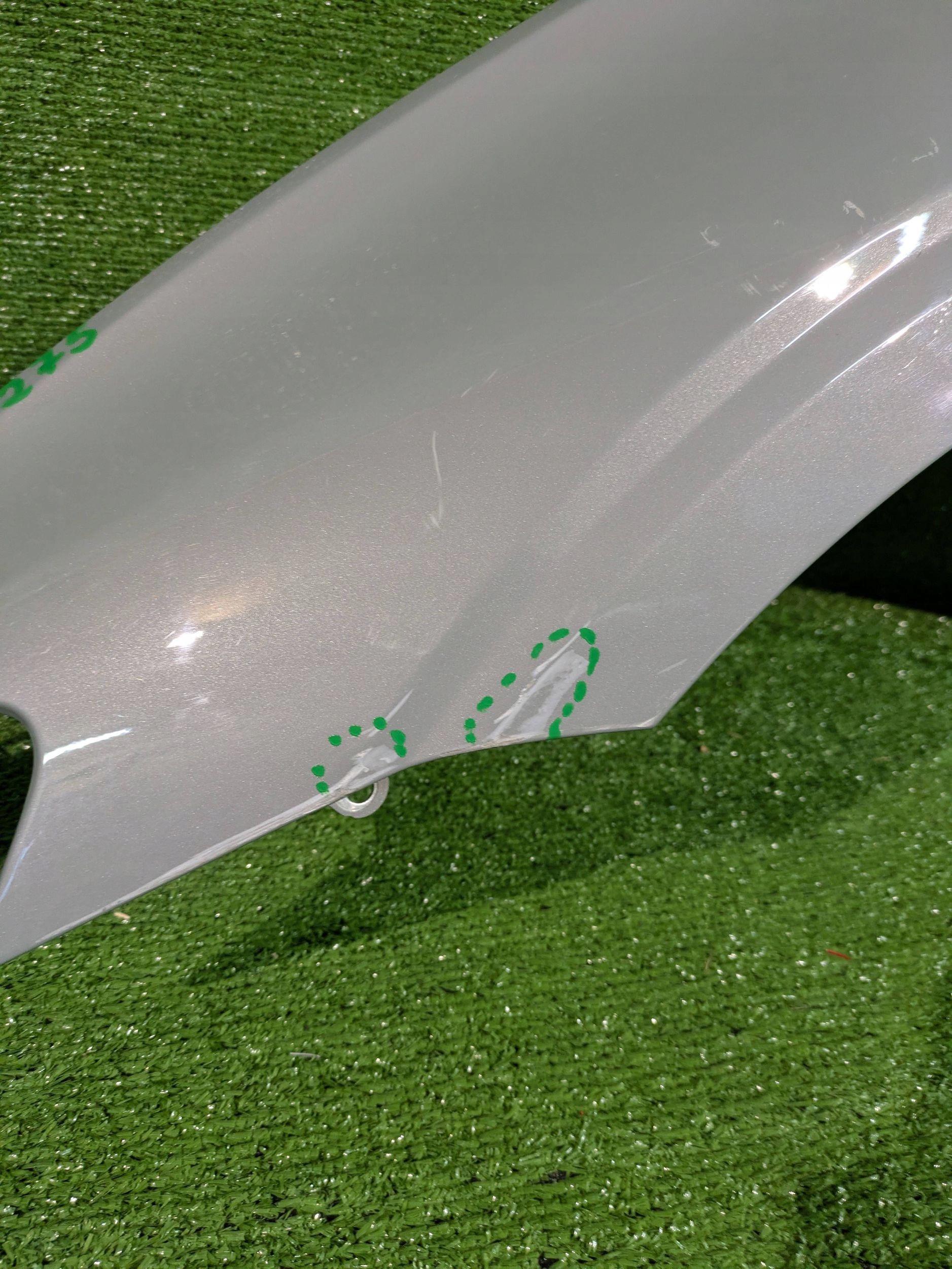 fender left front VOLVO S60 III V60 II 18- NR.275