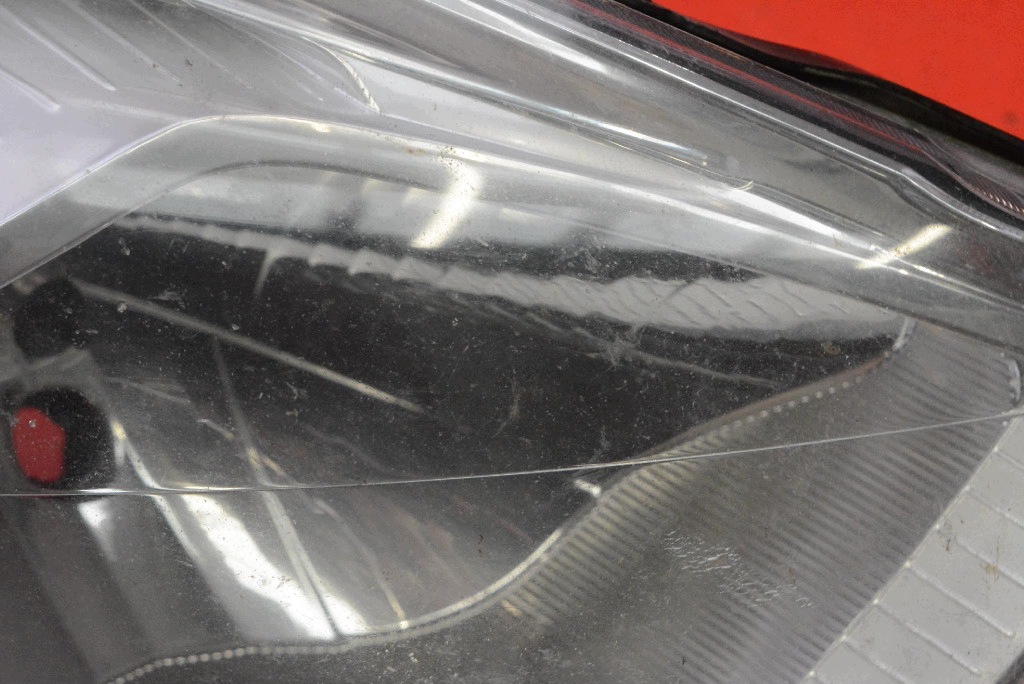 REFLEKTOR right light front EU 260102414R DACIA DOKKER 12-17