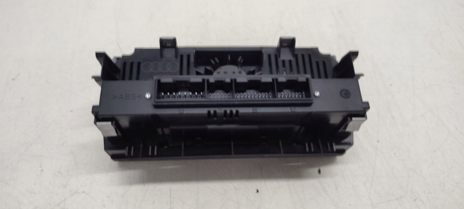 Unite commande clima Bouches buses Audi A3 8P LIFT