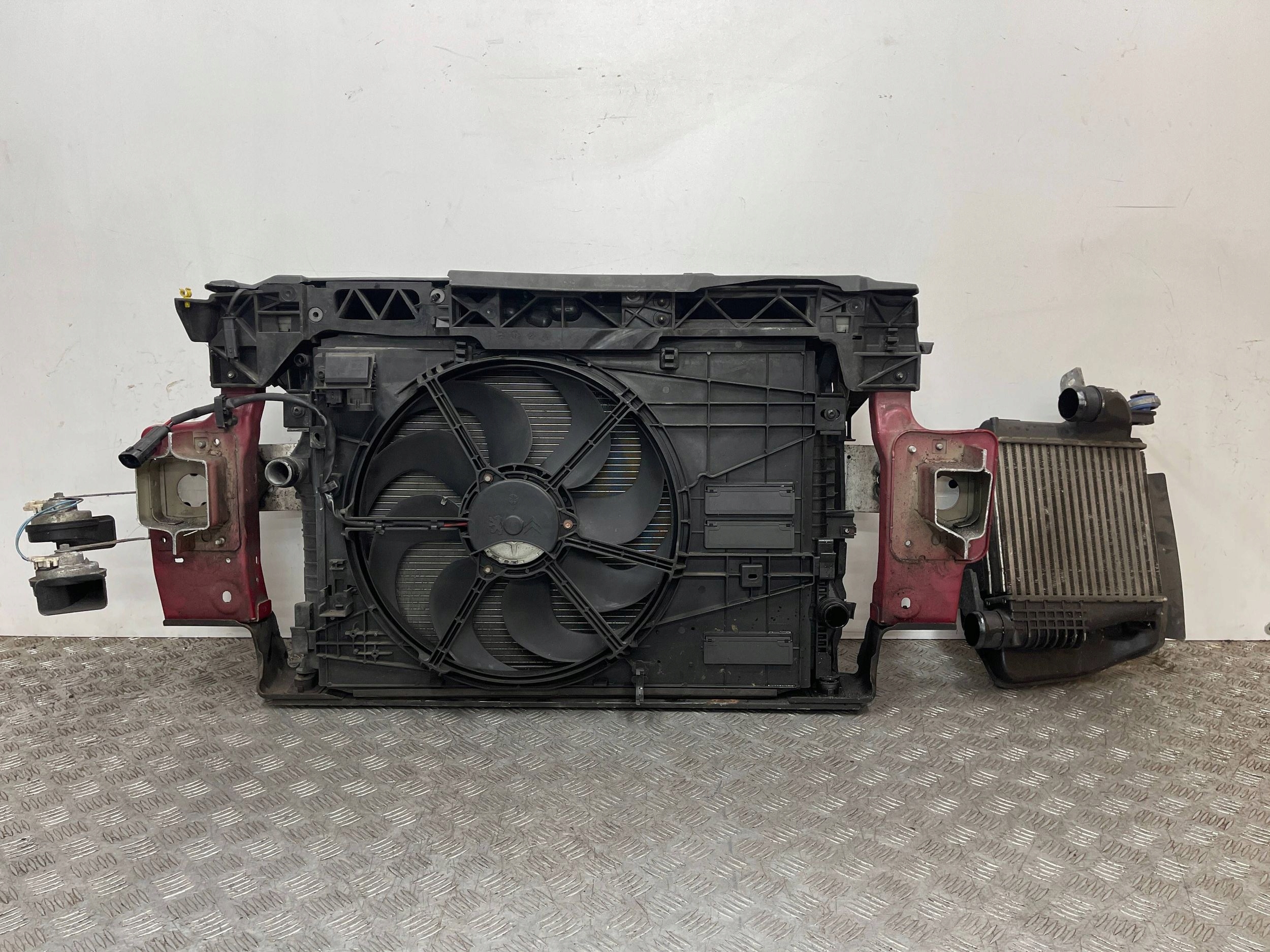 front body wall front pillar radiator sider Peugeot 308 T9 13- 1.6 THP