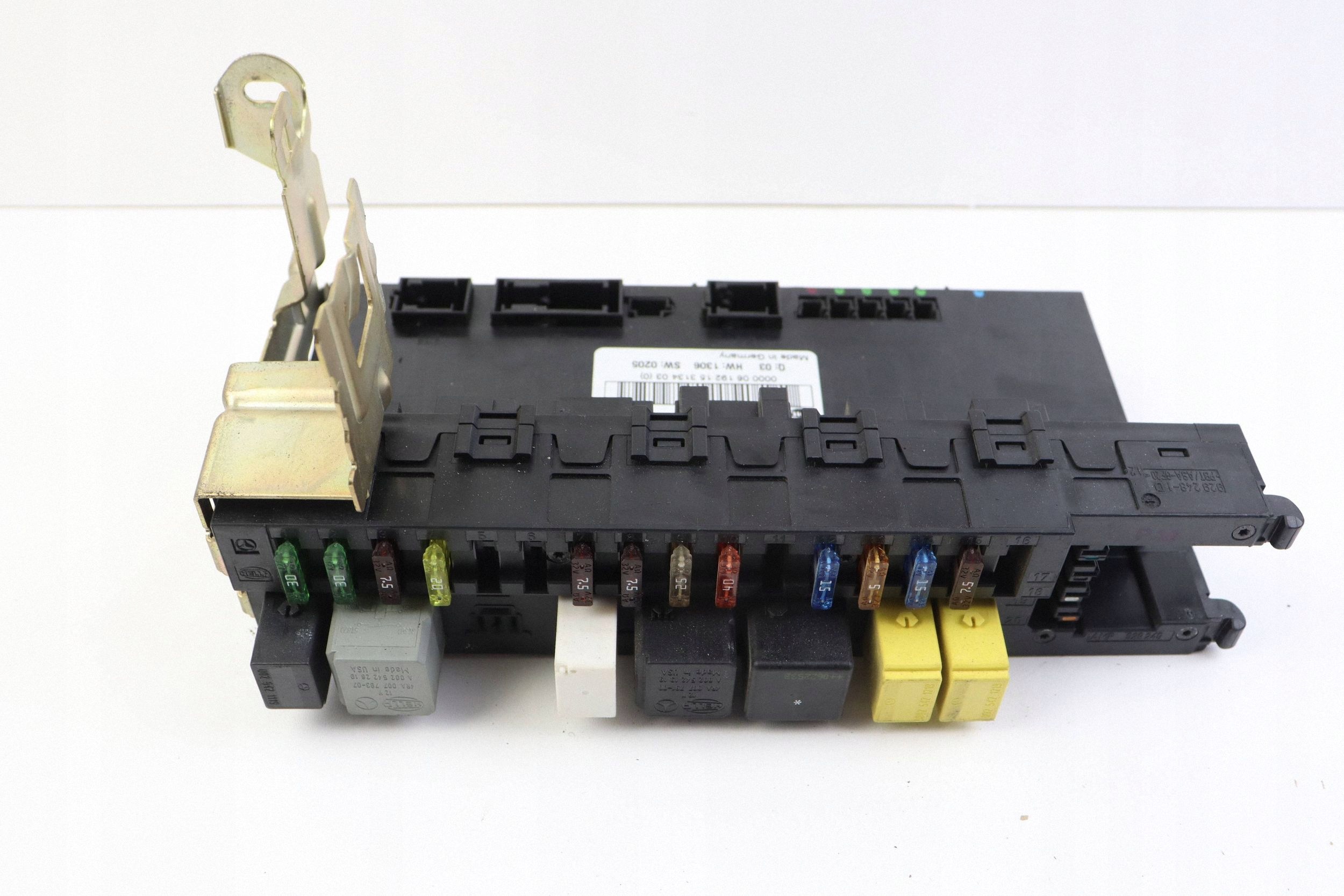 MERCEDES W203 modul sicherungskasten 2035453301