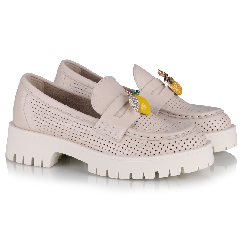 Mokasíny a polobotky dámské CheBello 4628-157-000-PSK-S173 béžové ažurové VEL.37