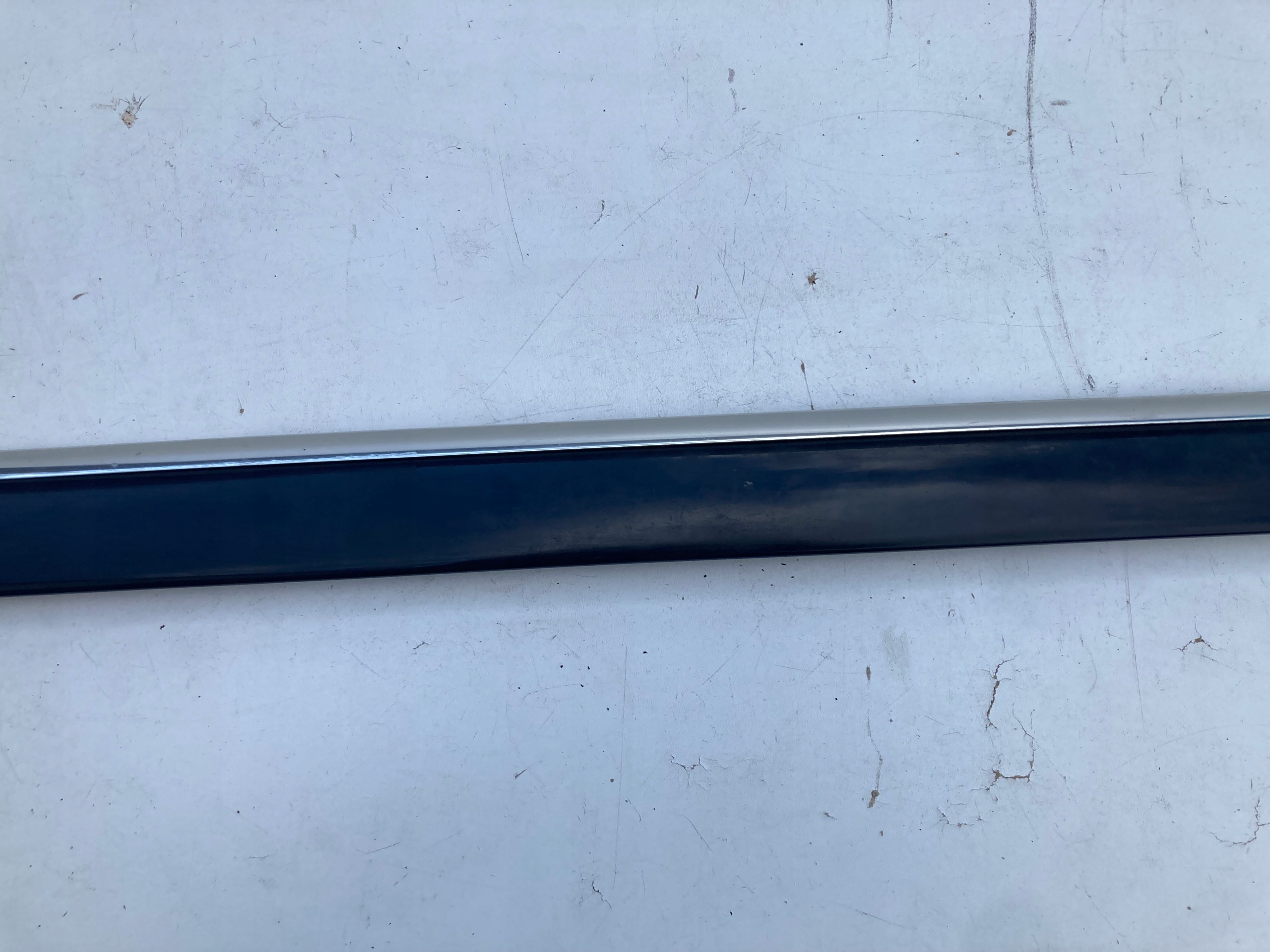 moulding door right front Peugeot 607