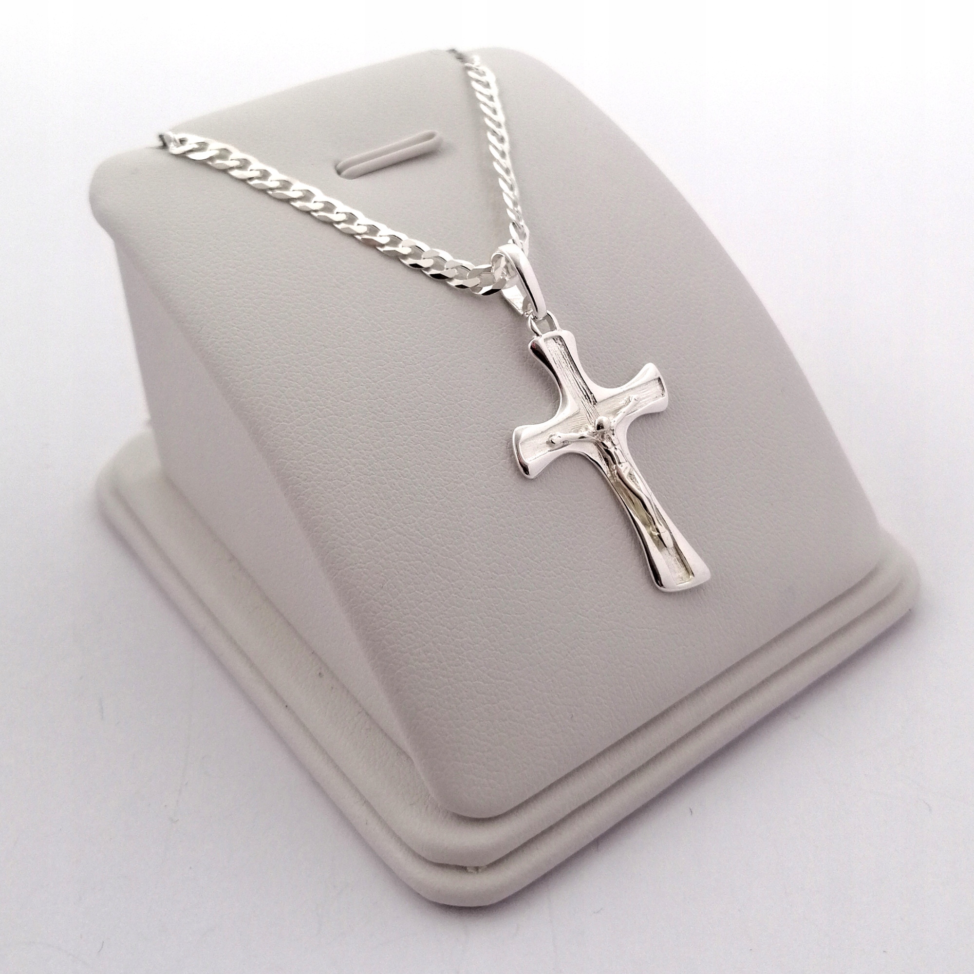 SREBRNY ŁAŃCUSZEK KOMUNIJNY + KRZYŻYK JEZUS CHRYSTUS 925 + GRAWER CHRZEST Kod producenta Łańcuszek z krzyżykiem prezent próba 925