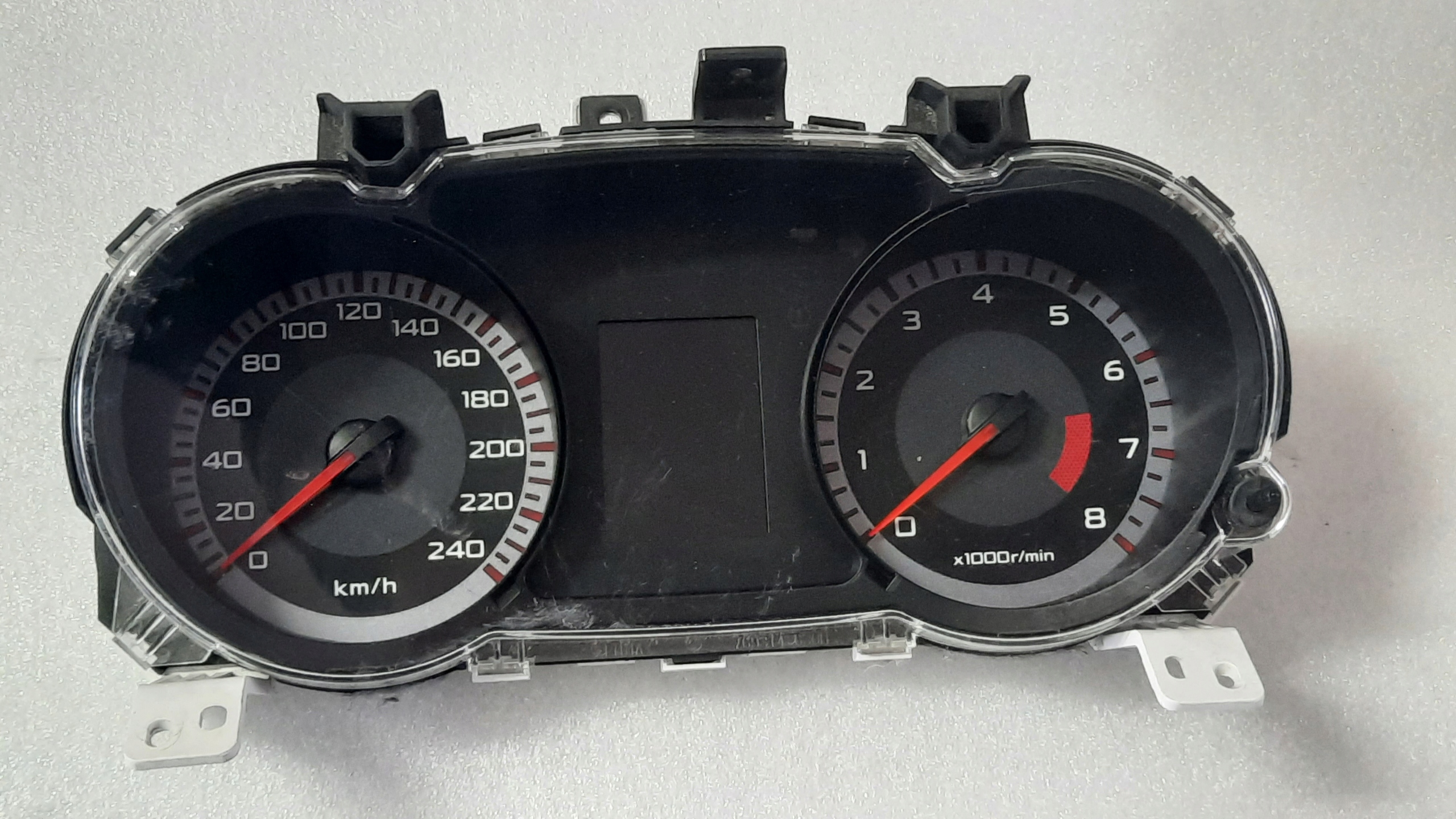спидометр mitsubishi oe 8100a117a