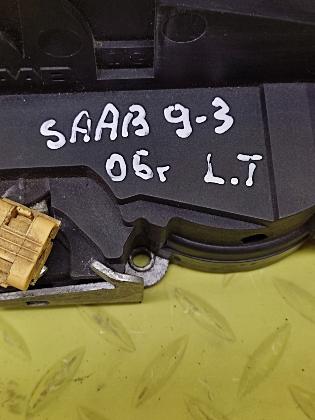 SAAB 9-3 II sedan lock door left rear part 5 PIN