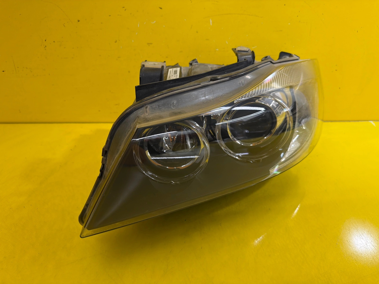 lámpa bal Bmw 3 E90 E91 2005-2008 Bi-Xenon Nieskretny 7161667