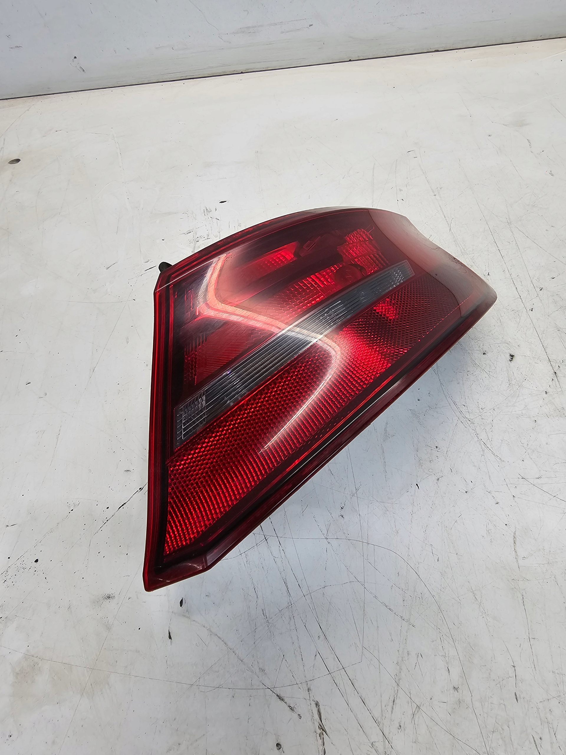 light right rear part AUDI A3 8V SPORTBACK 8V4945096